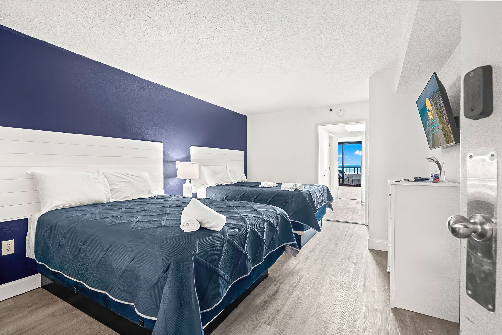 Relaxing Retreat Compass Cove Oceanfront | Photo 14