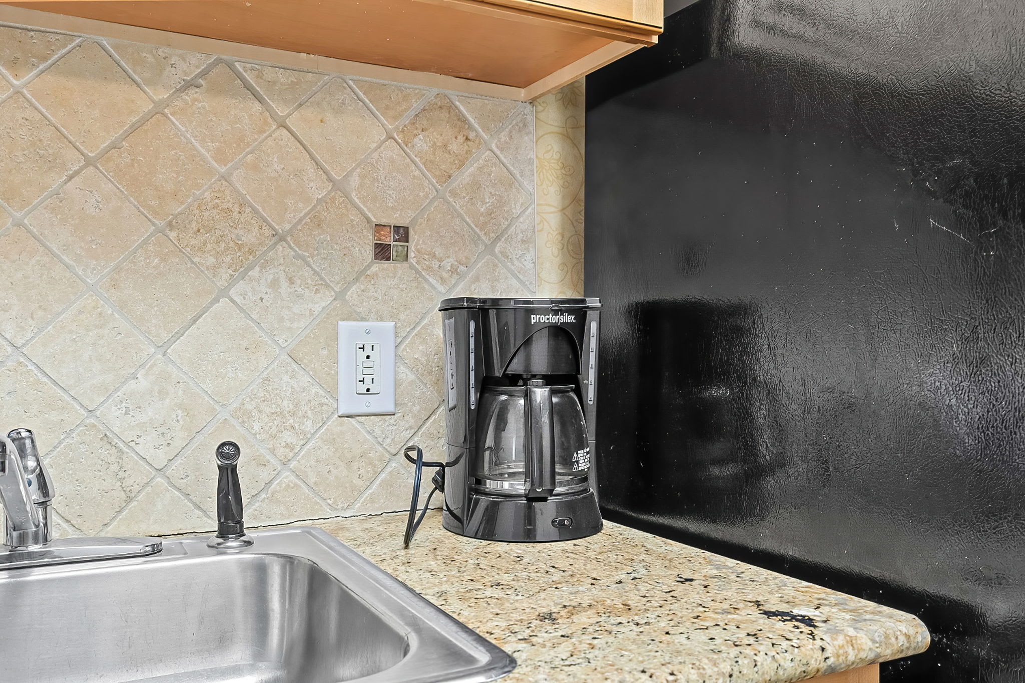 Relaxing Retreat Compass Cove Oceanfront | Photo 12