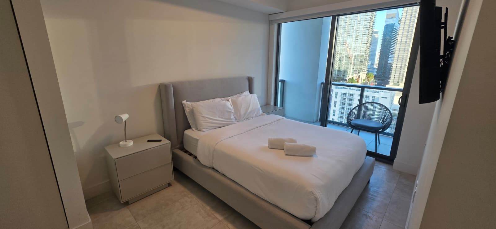 Prime Brickell Condo | Pool & Gym