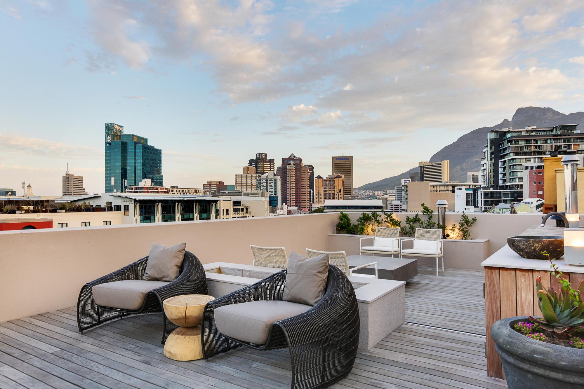 Exquisite De Waterkant Apartment with Pool 157 Waterkant 5