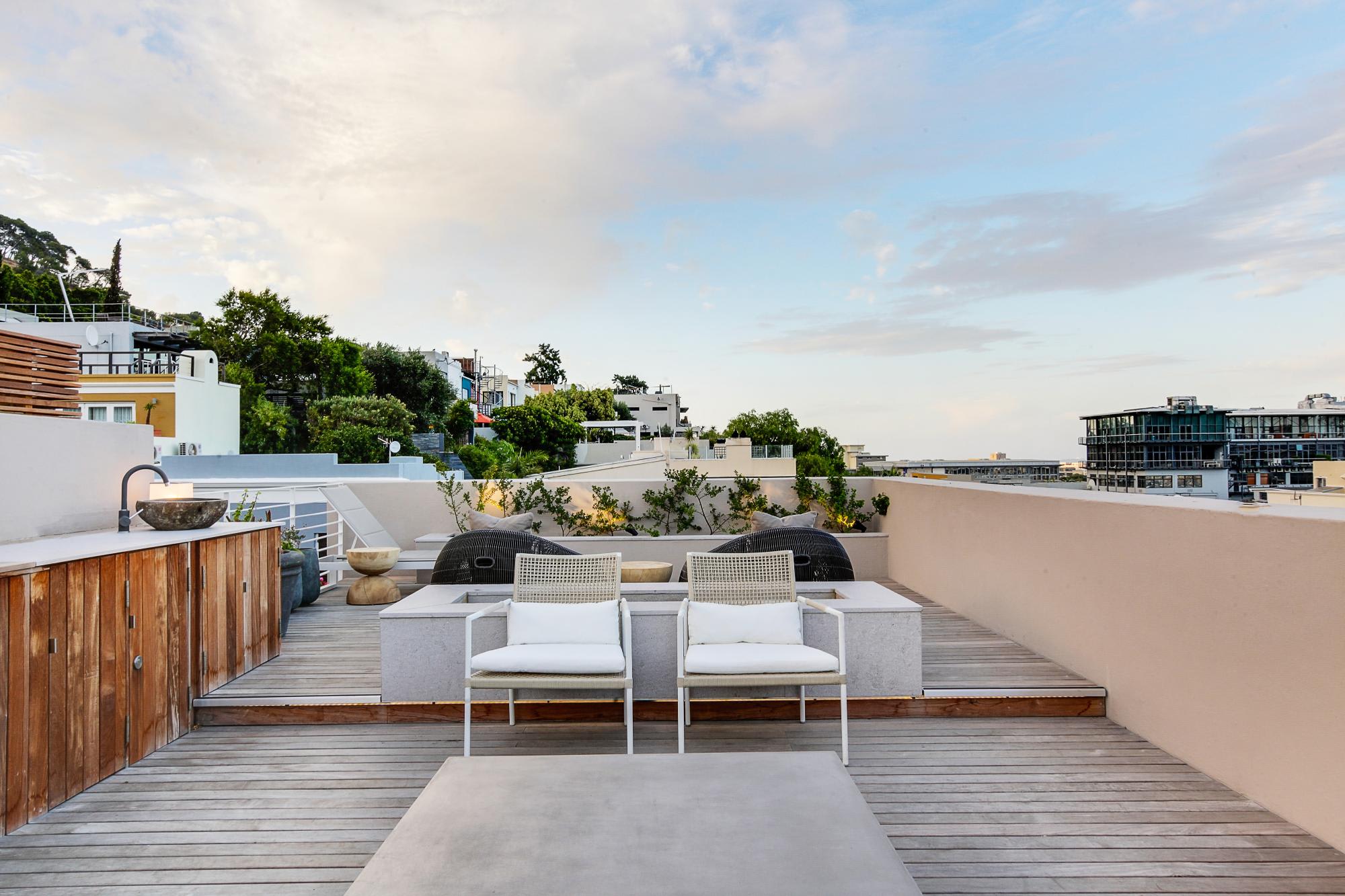 Exquisite De Waterkant Apartment with Pool 157 Waterkant 6