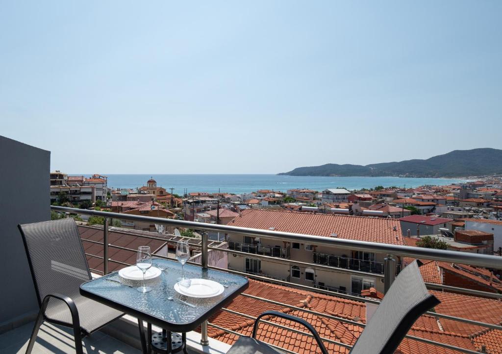 Blue Horizon Sarti - Comfy Triple Seaview Getaway — Sarti, Chalkidiki — vacation rental