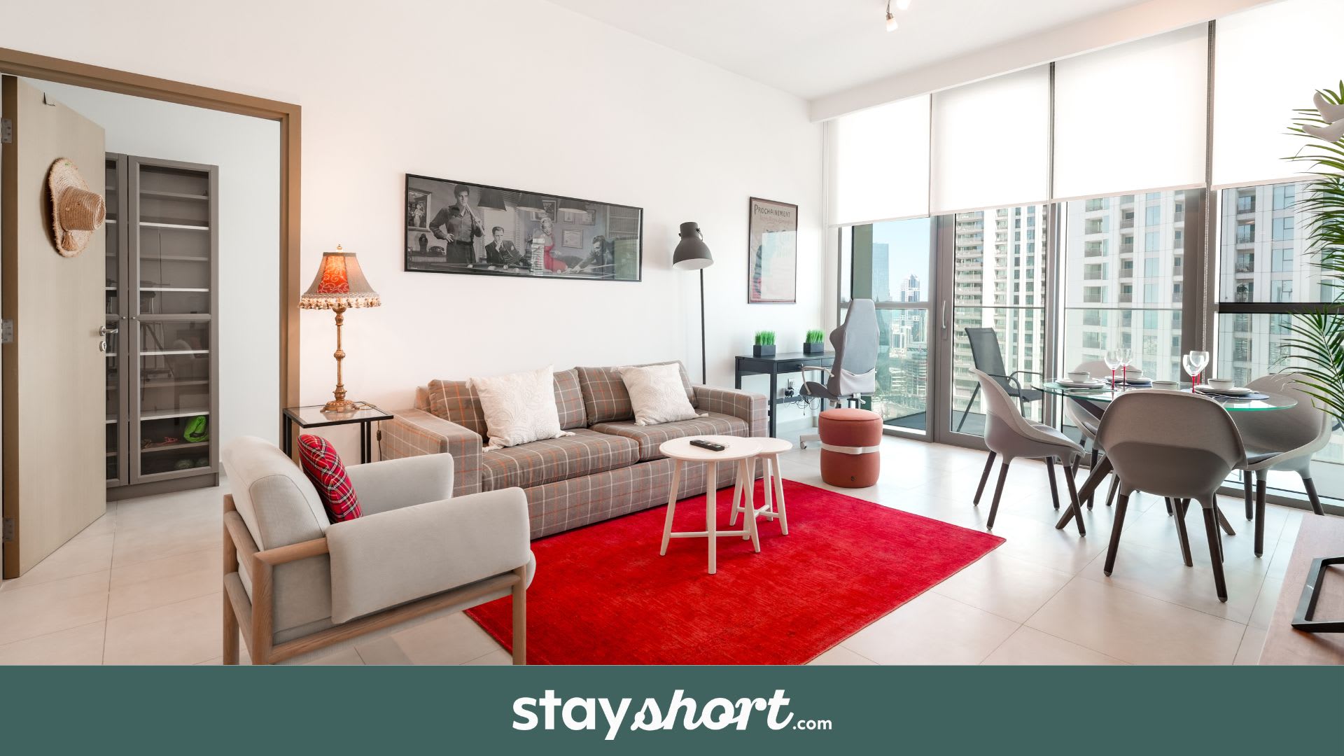 Free housekeeping visits during your stay - StayShort - 2 Bed in Downtown Dubai that Sleeps 4 with Canal Views! — Downtown, Dubai — vacation rental