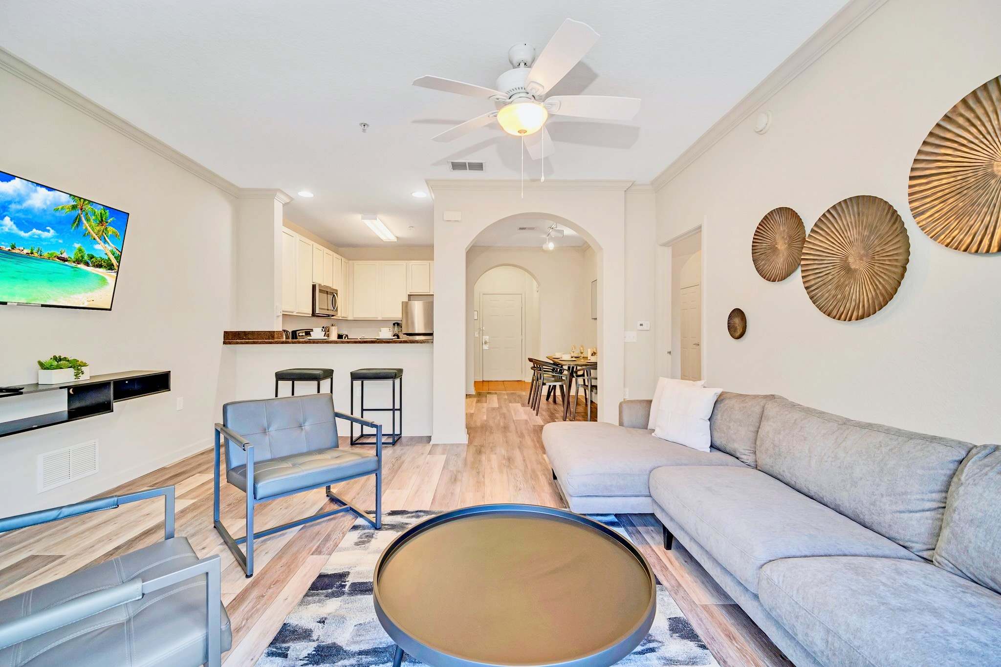 Family Friendly Condo with Pool Sauna | Photo 8