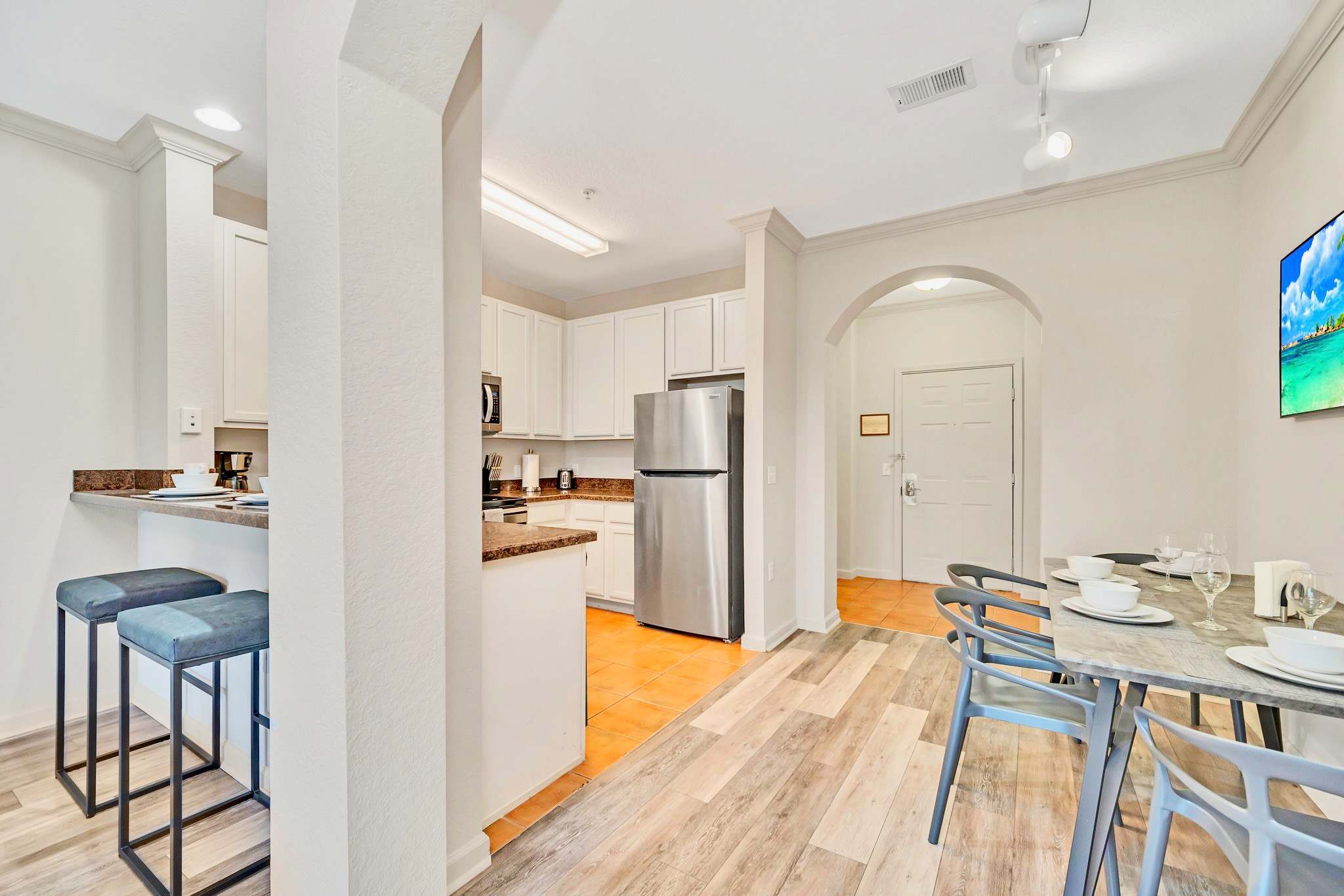 Family Friendly Condo with Pool Sauna | Photo 9