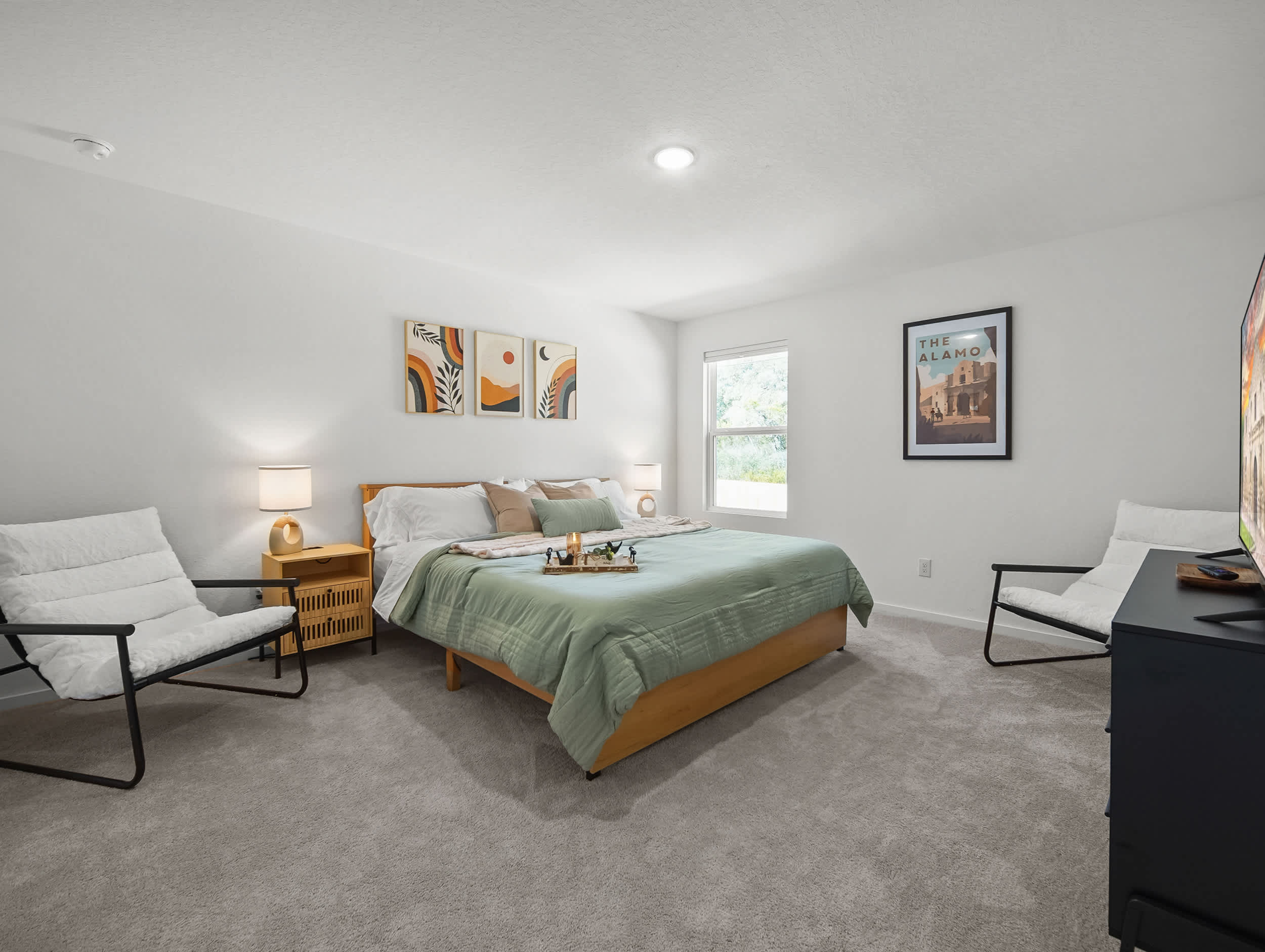 Relax and unwind in the inviting king suite