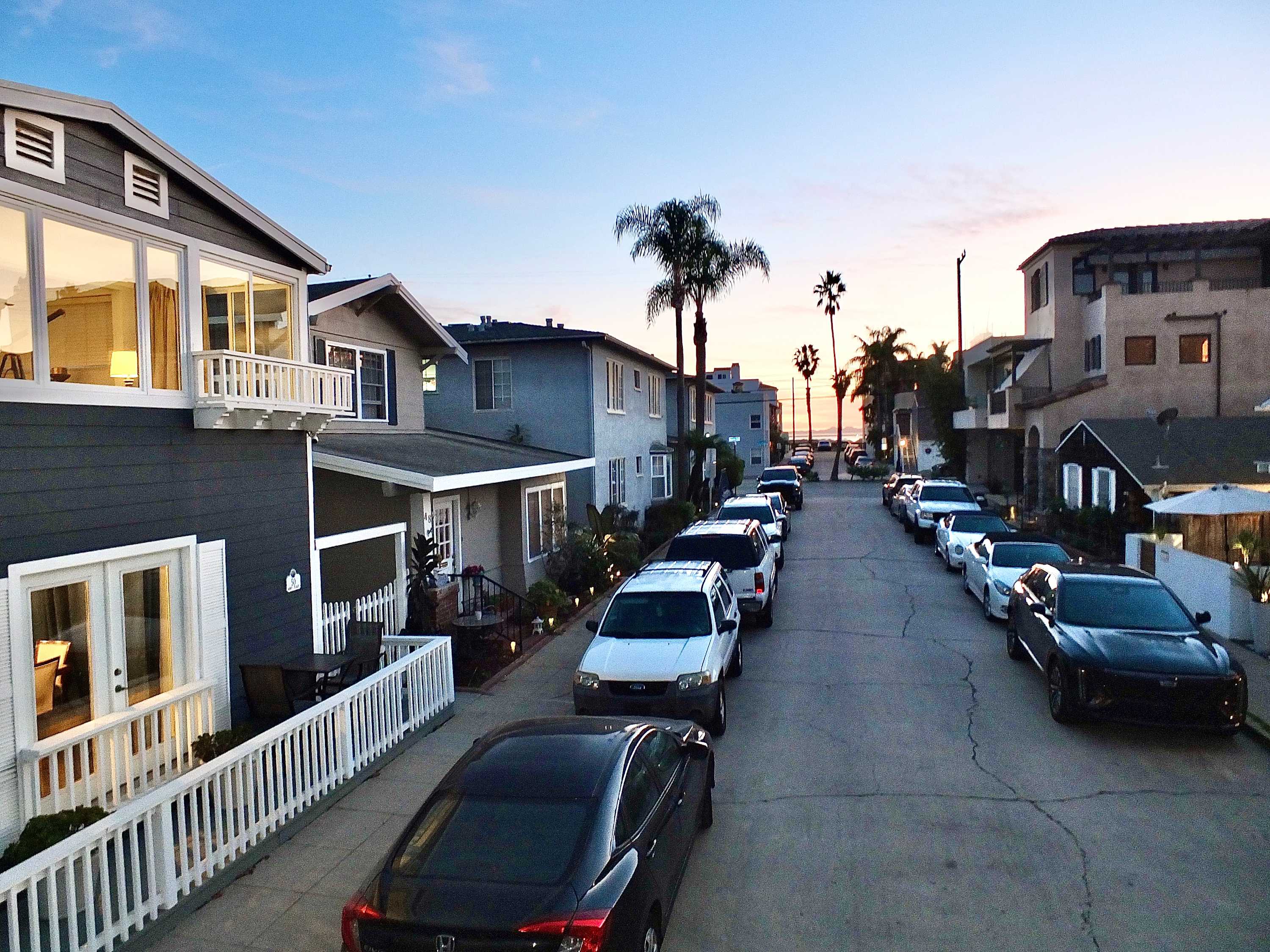 LB Peninsula Steps to Beach, close to World Cup 2