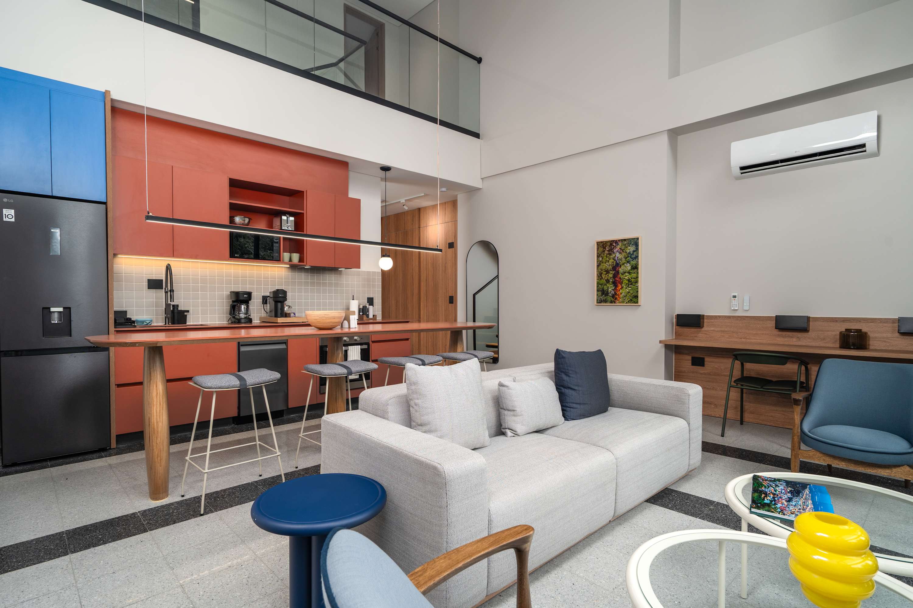 Deluxe Duplex Upscale Granada | 2 Bed/2 Bath | 201 in Calle 21 Norte 9 Norte22, 760046 Cali