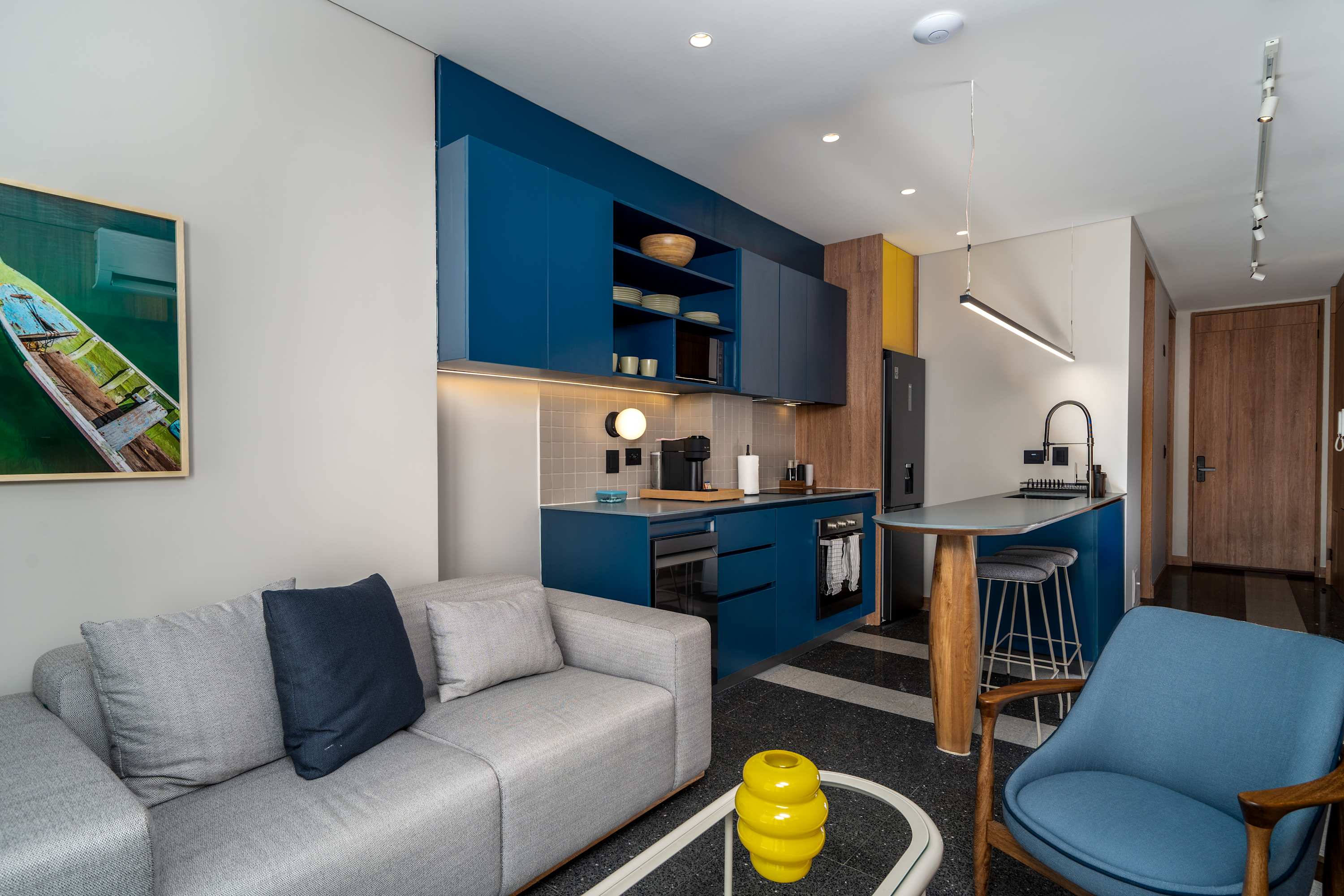Deluxe 2-Bed • Gastronomy + Walkable Granada | 303 in Calle 21 Norte 9 Norte22, 760046 Cali