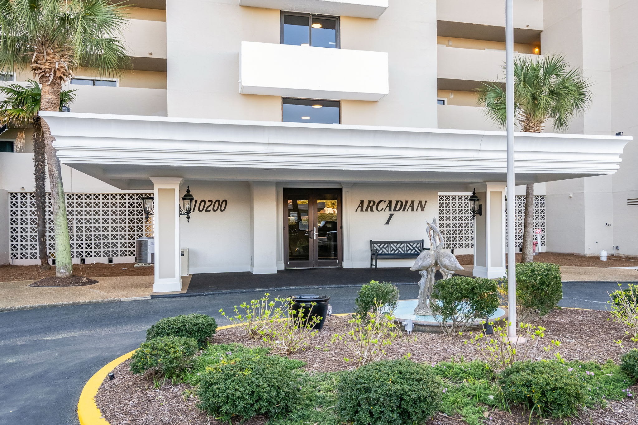 Arcadian I Penthouse E Oceanfront | Photo 4