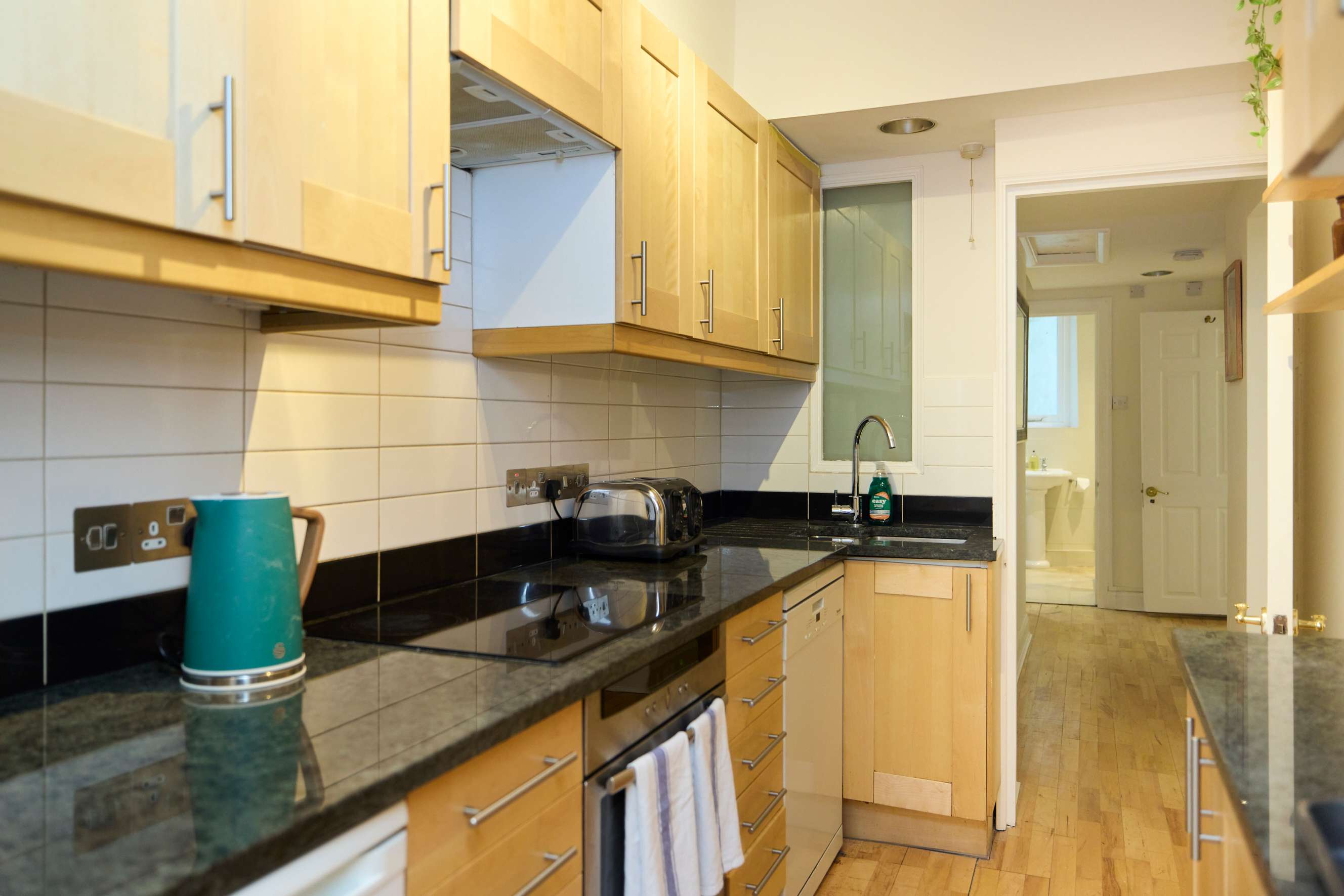 The Albion Lower Apartment in Albion Street 28 W2 2AX - Property image 12 - VivreStays