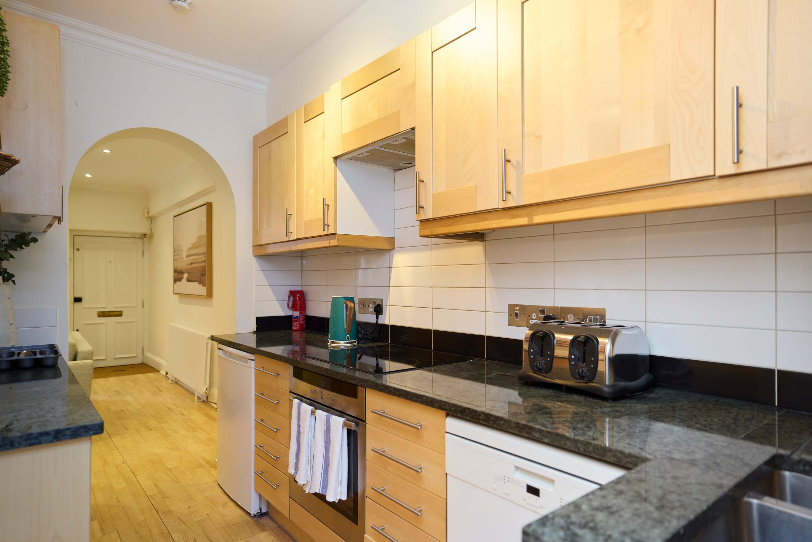 The Albion Lower Apartment in Albion Street 28 W2 2AX - Property image 13 - VivreStays