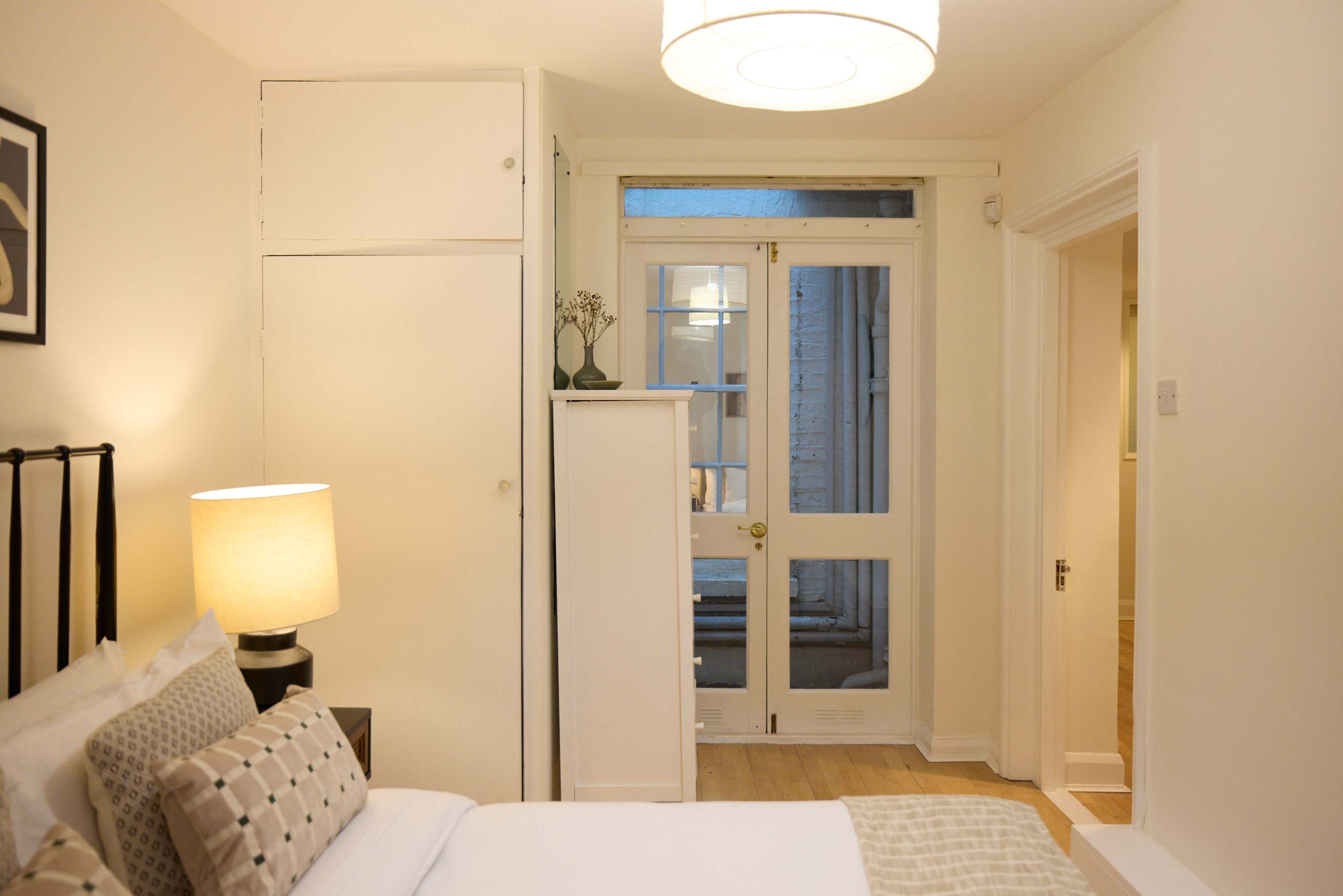 The Albion Lower Apartment in Albion Street 28 W2 2AX - Property image 17 - VivreStays
