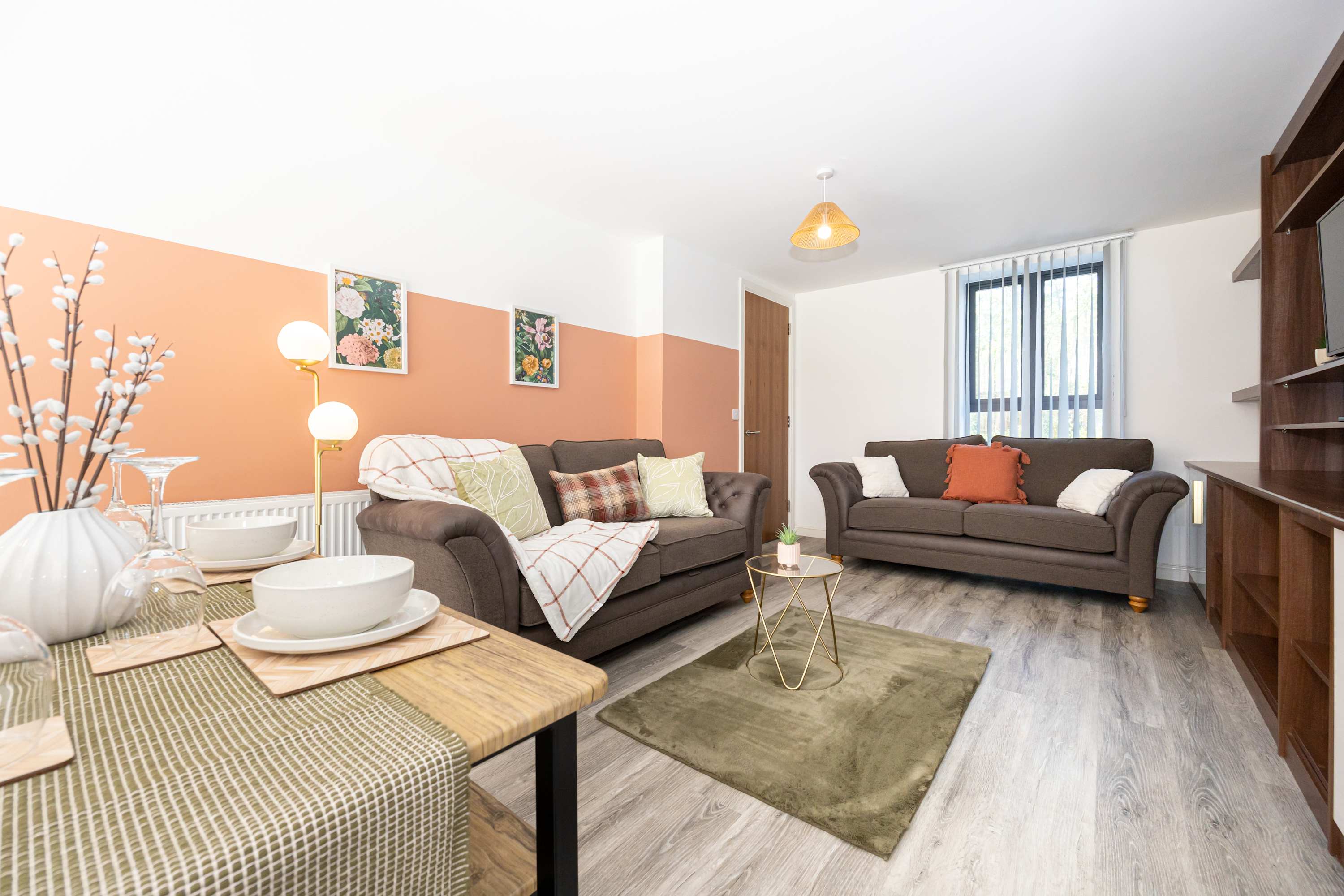 5Bedroom Townhouse 15mins to City w Free Parking - Picture 30