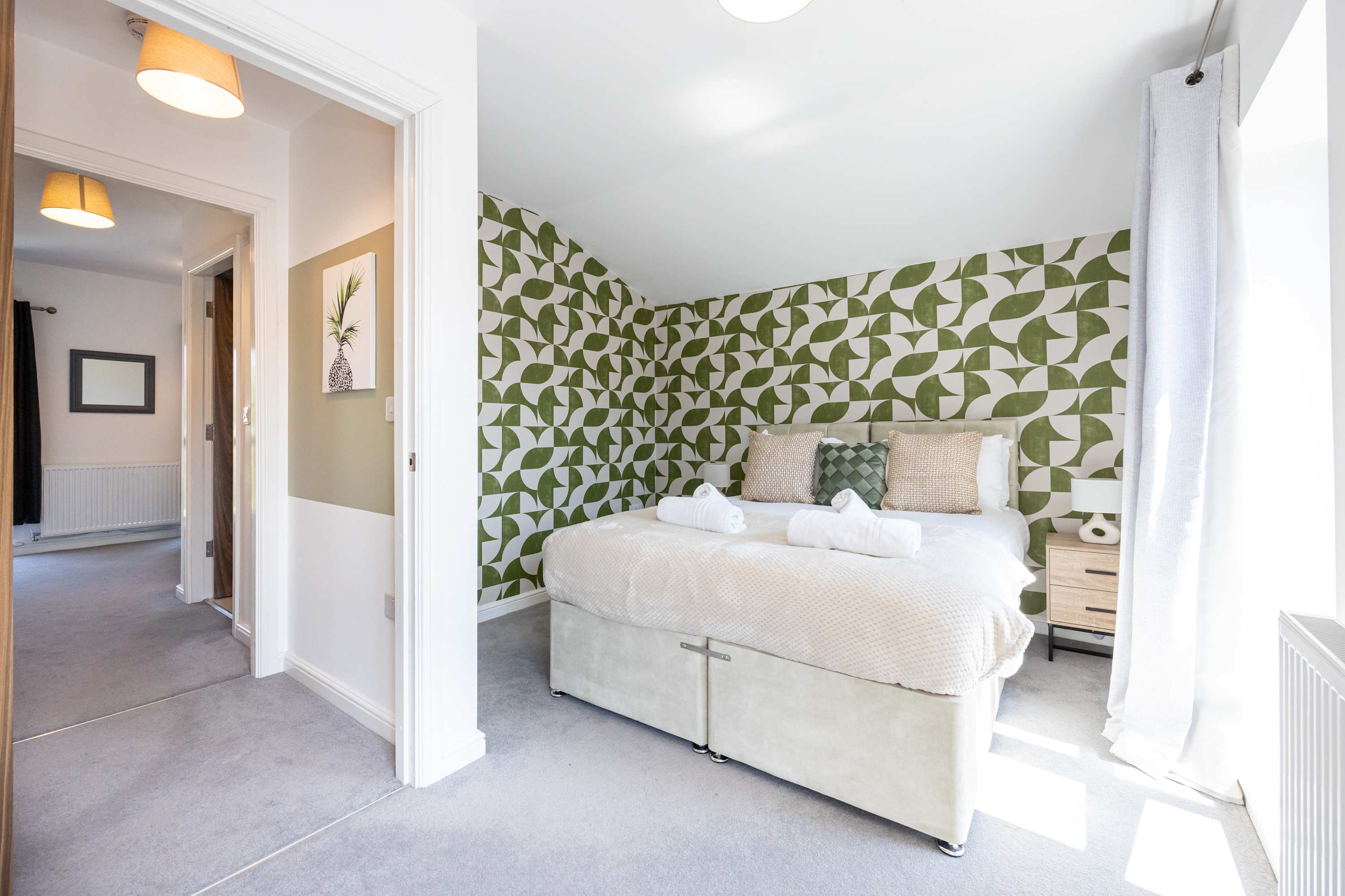 5Bedroom Townhouse 15mins to City w Free Parking - Picture 34