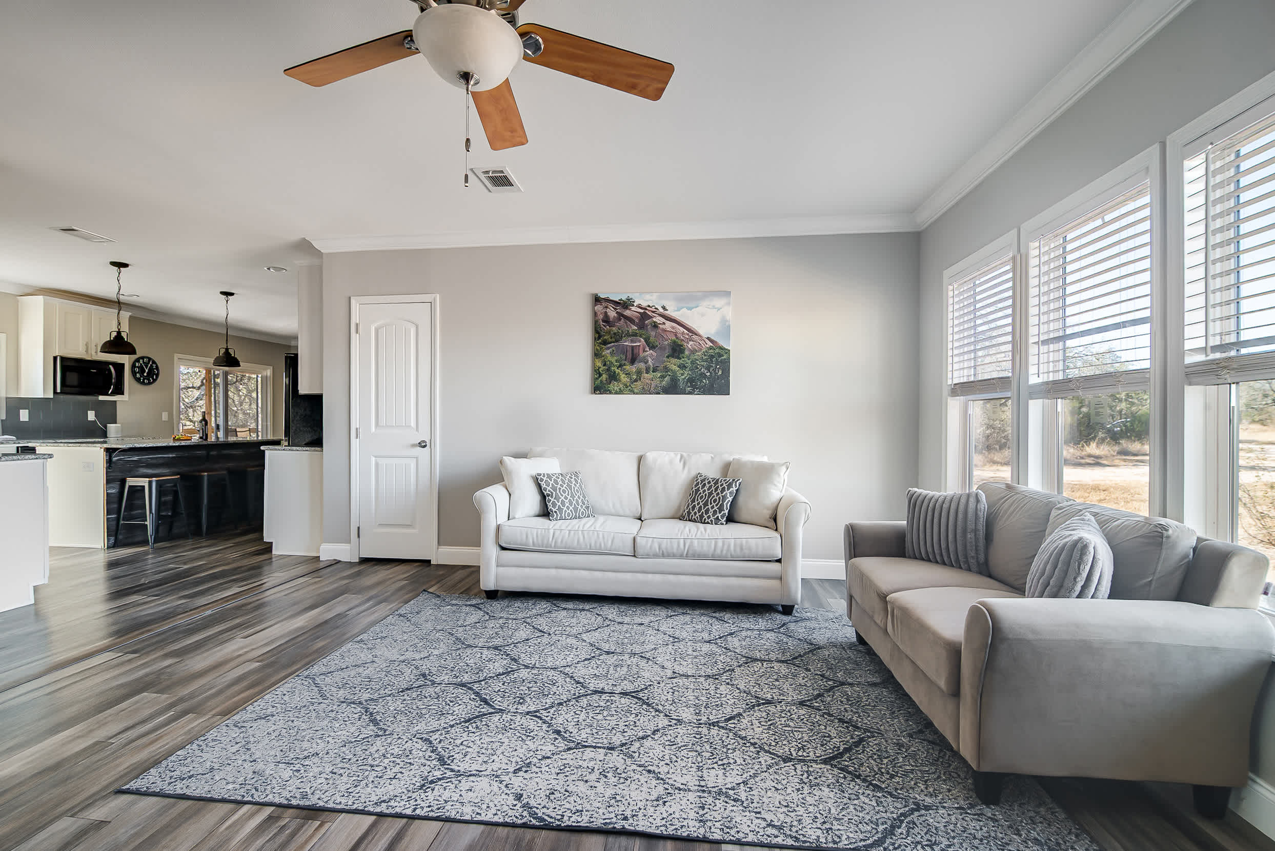 Hye Life in the Hill Country! 10