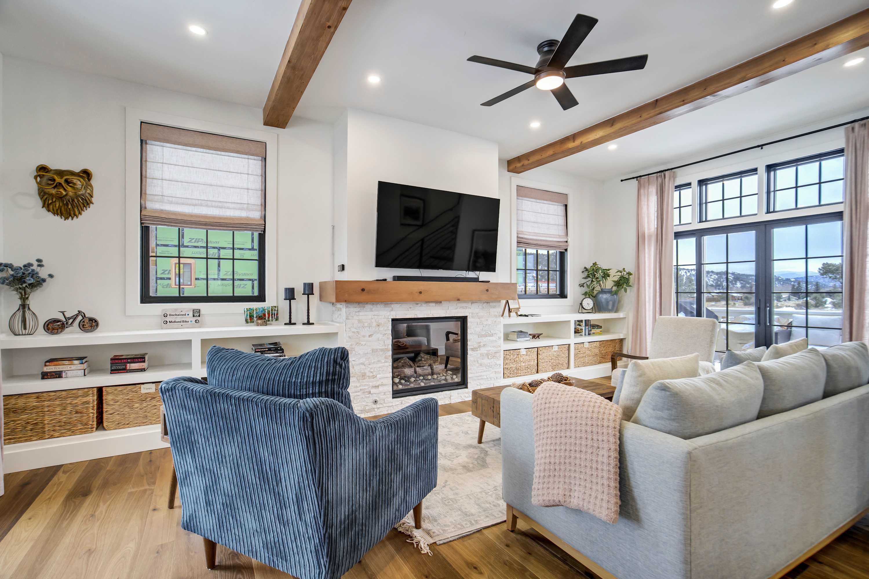 Bluebird Lookout! Stunning SouthMain Mountain Home — Buena Vista, CO — vacation rental