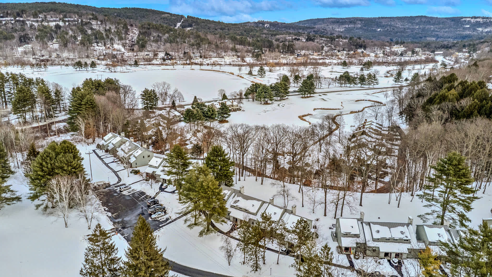 End-Unit + Golf Course Views | Windsor Village #3E