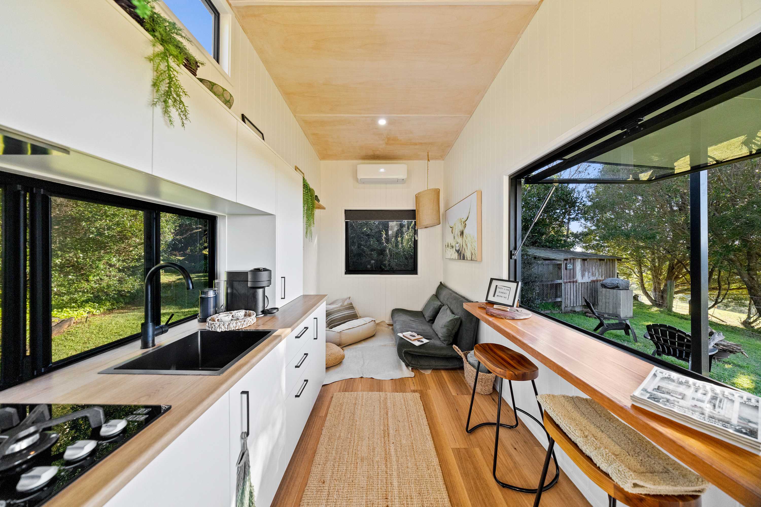 The Lily Pad Tiny Home – Peaceful Hinterland Retreat
