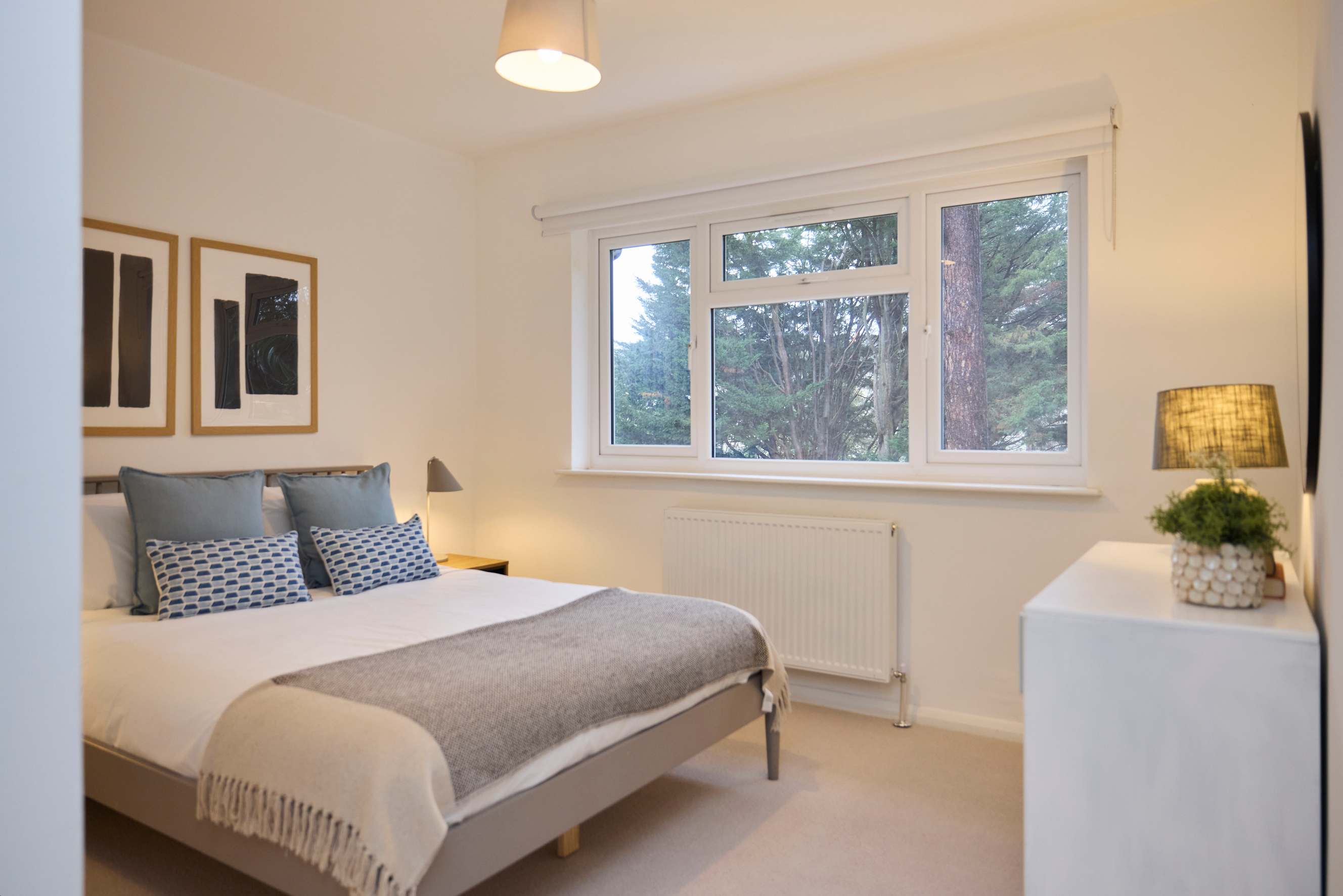West of Brick & Bloom in 16, Ravenswood Court, Kingston Upon Thames KT2 7JL - Property image 28 - VivreStays