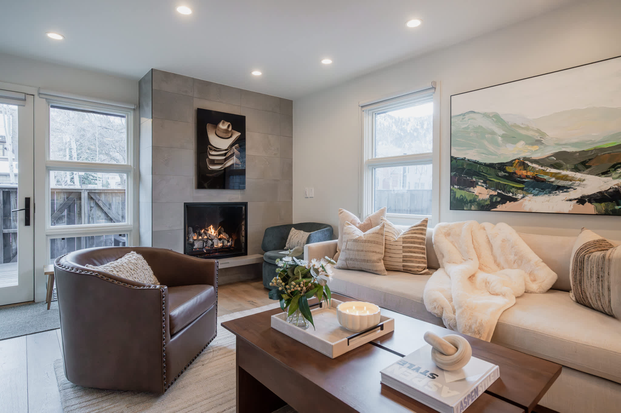 Renovated 3BR Townhouse w A/C in Aspen's Core!