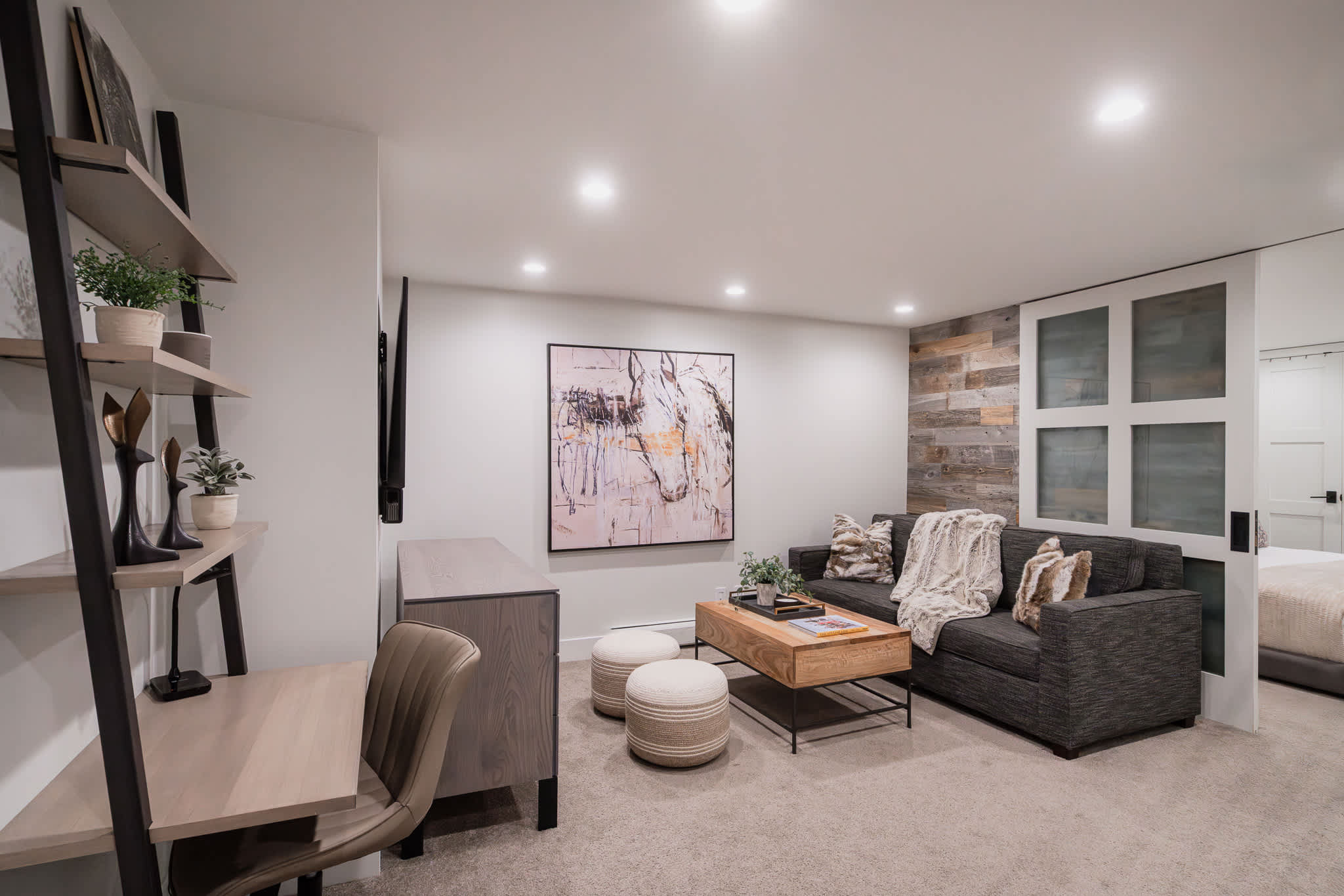 Renovated 3BR Townhouse w A/C in Aspen's Core!