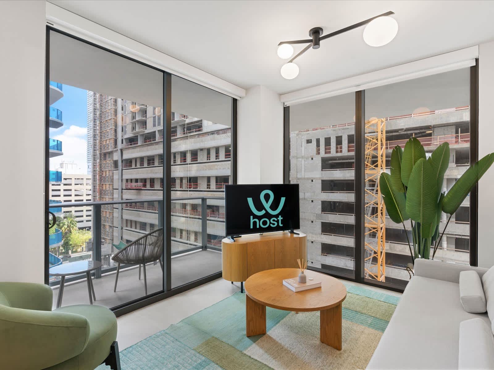 2BR Suite | FIFA Fan Fest | Rooftop Pool +Workpace