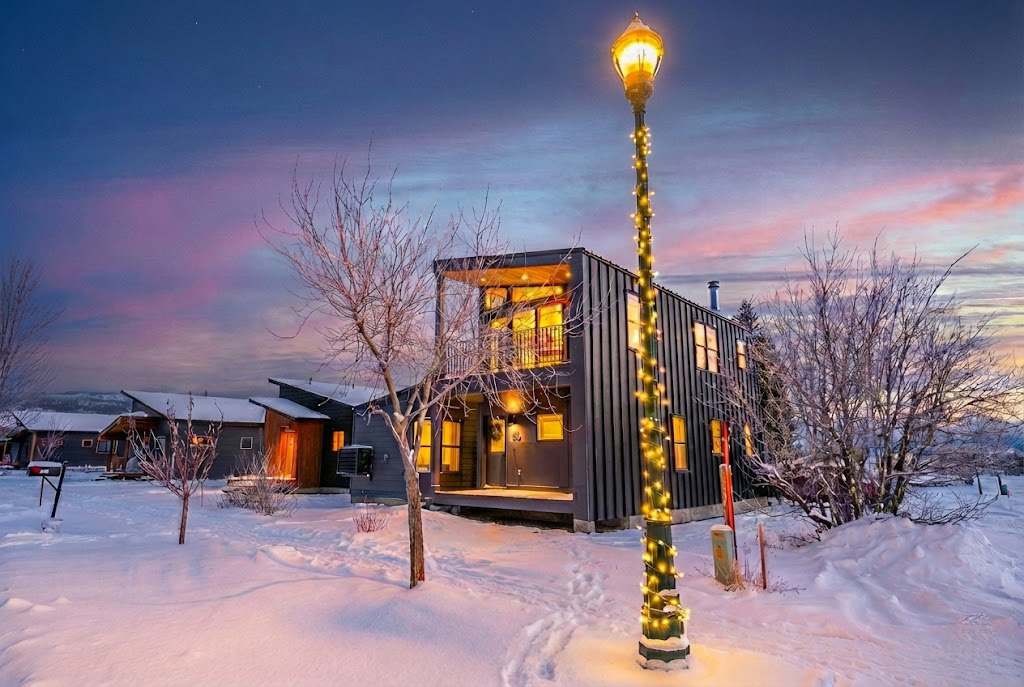 Ski Hill Collective – Hot Tub, In-Town Convenience — Driggs, ID — vacation rental