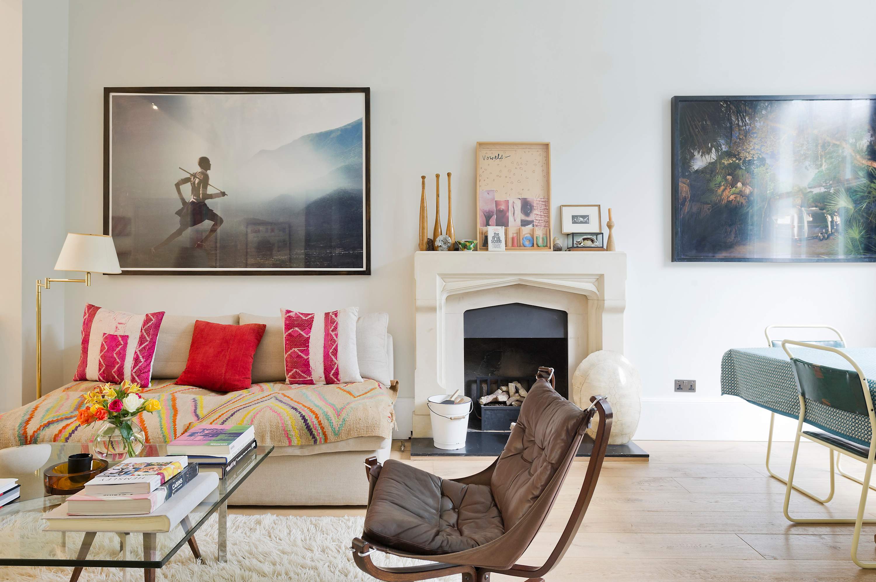 View Gorgeous & Grand 5 Bed House, Holland Park in Upper Addison Gardens 16 W14 8AP Gorgeous & Grand 5 Bed House, Holland Park in Upper Addison Gardens 16 W14 8AP - Property image 6 - VivreStays