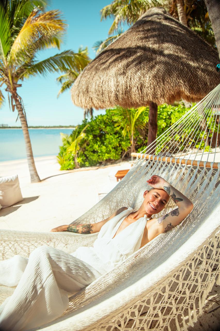 Unwind in our hammocks and drift into a peaceful nap, accompanied by the gentle rhythm of the ocean waves.