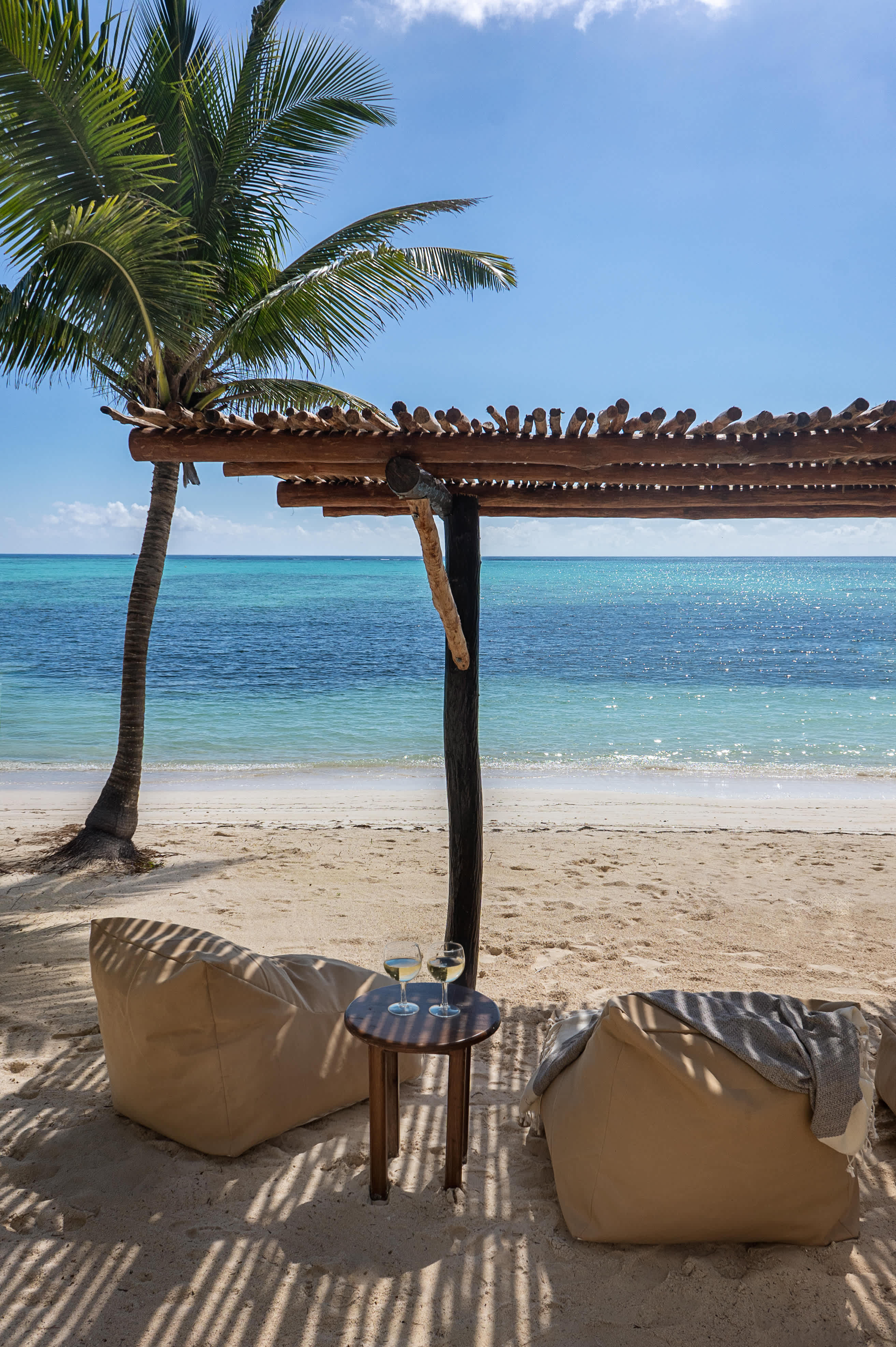 Relax on our sunbeds and soak in the warm sunshine, embraced by ocean breezes and tranquil surroundings.