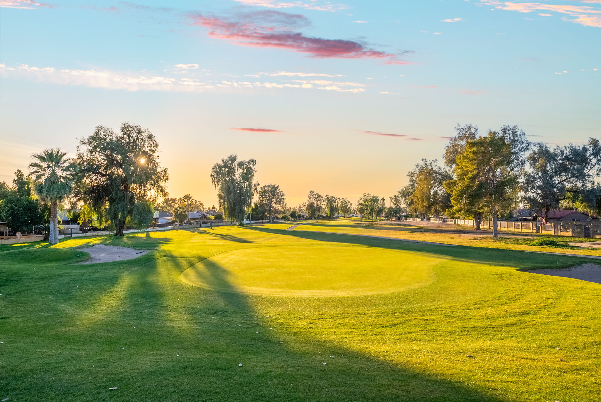 Cozy 2BR Home, Fire Pit, Grill, Golf Course Views 2