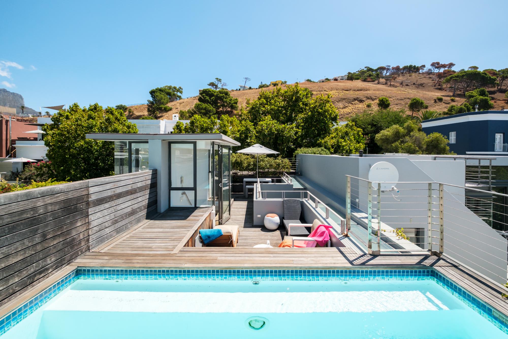 Modern Apartment in the De Waterkant w Rooftop Pool Loader B 4