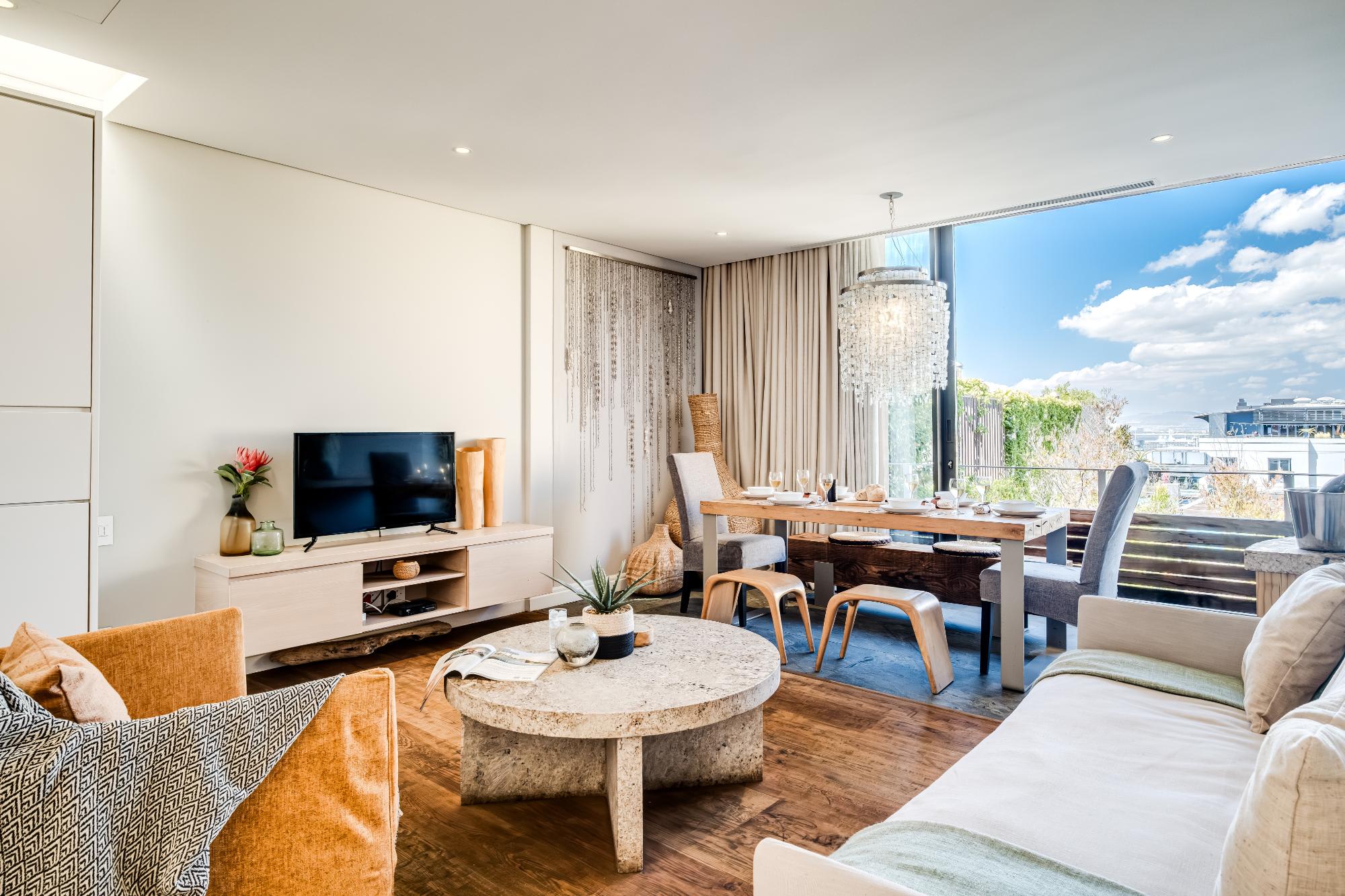 Modern Apartment in the De Waterkant w Rooftop Pool Loader B 7