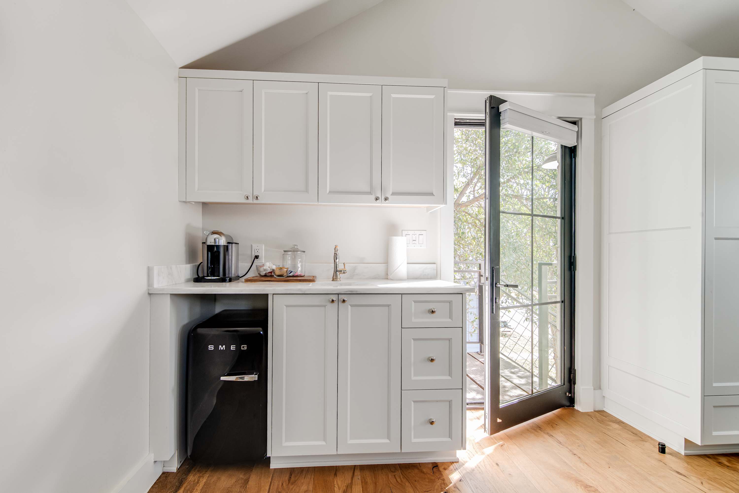 Sunday Haus Loft - Walk to Main Street!! | Photo 5