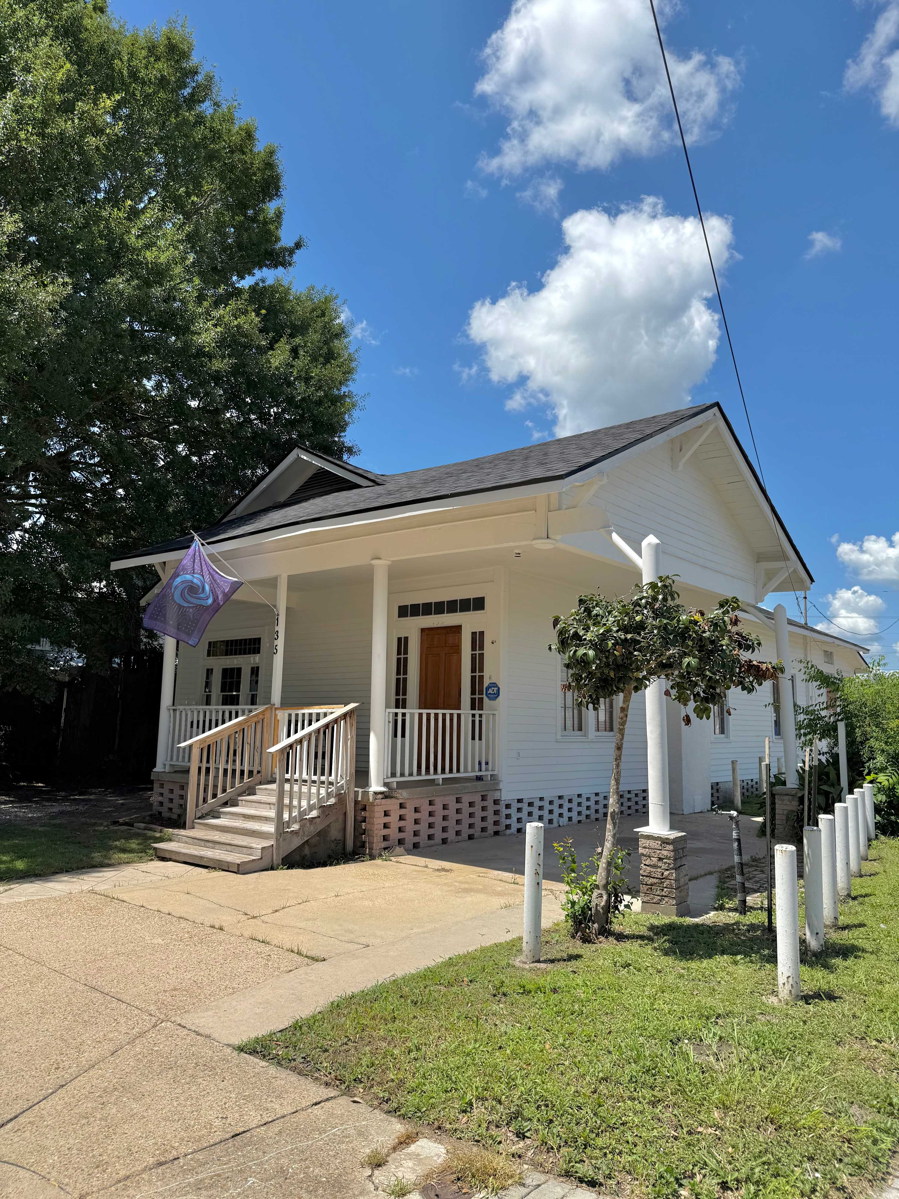 Charming 3BR Home Near Downtown Lafayette
