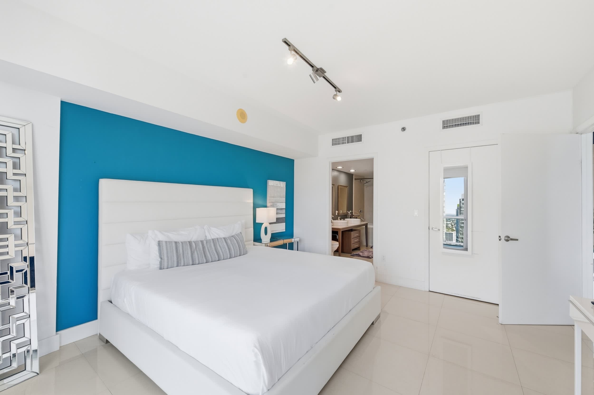 Luxury Brickell Condo with Balcony and City Views