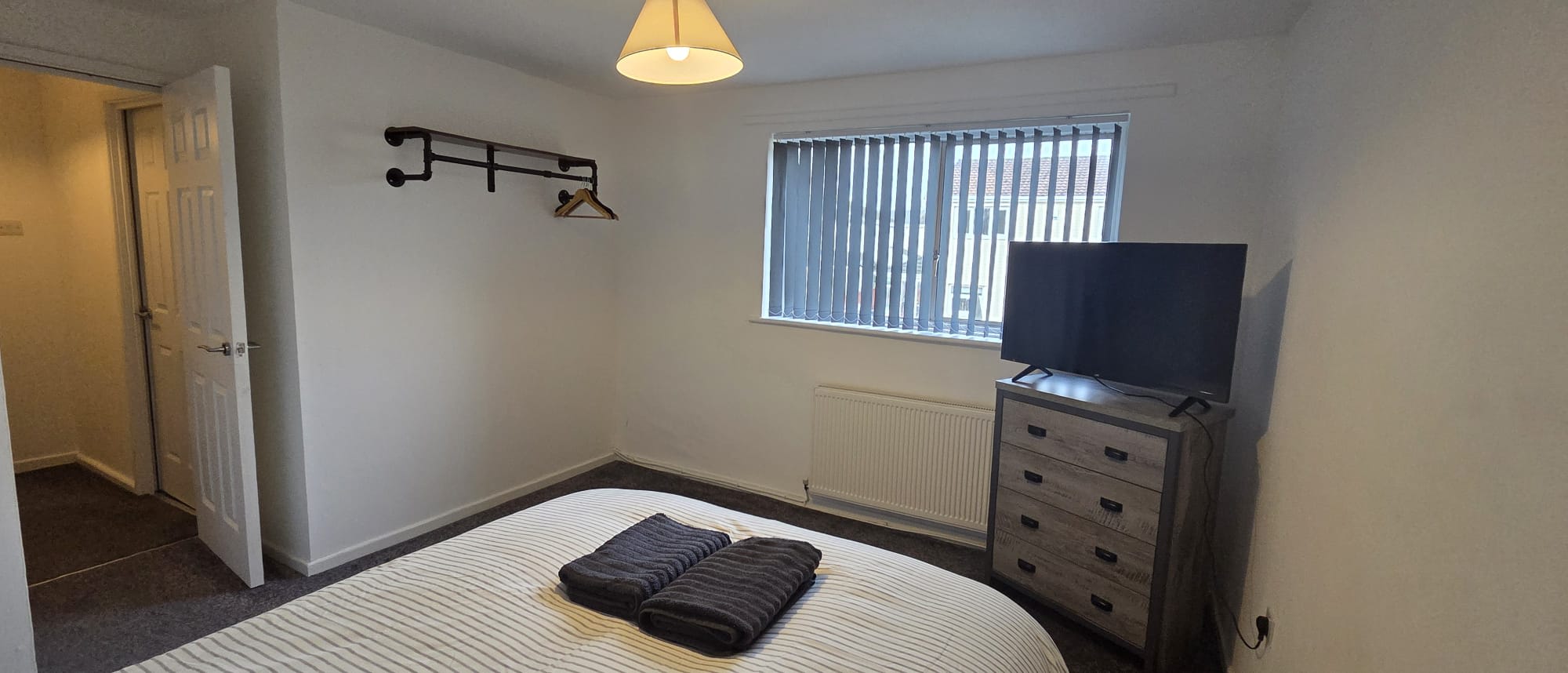 The Glen: Contractor Haven | Fast Wi‑Fi | Easy Parking –  by Hosterooo