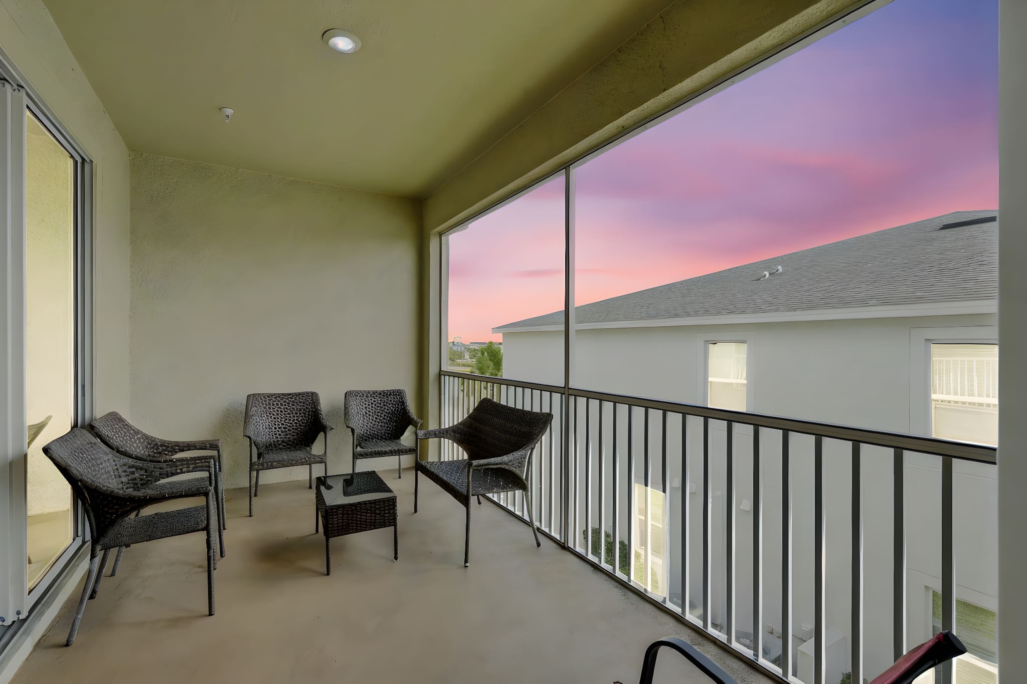 Family townhome w/ resort access