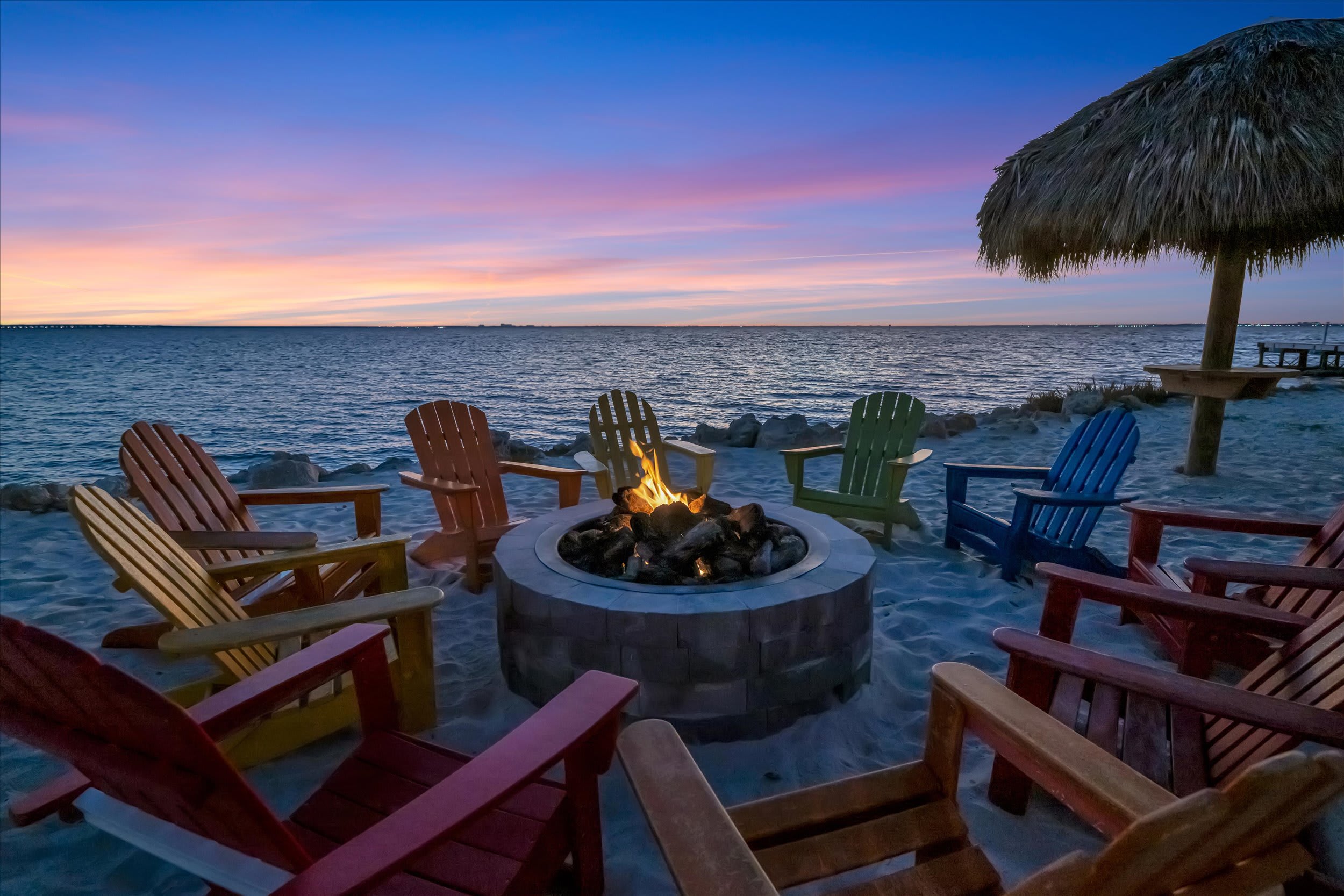 Remote Work Waterfront Views! Heated Pool in Tampa - Foto 38