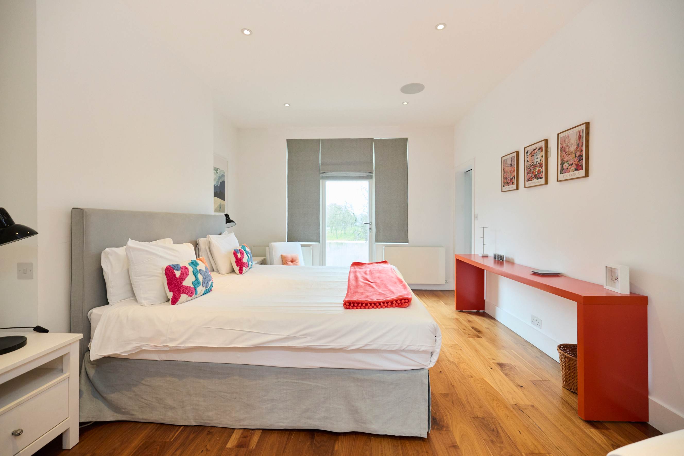 The Clapham Crib in Leathwaite Road 7 SW11 1XG - Property image 57 - VivreStays