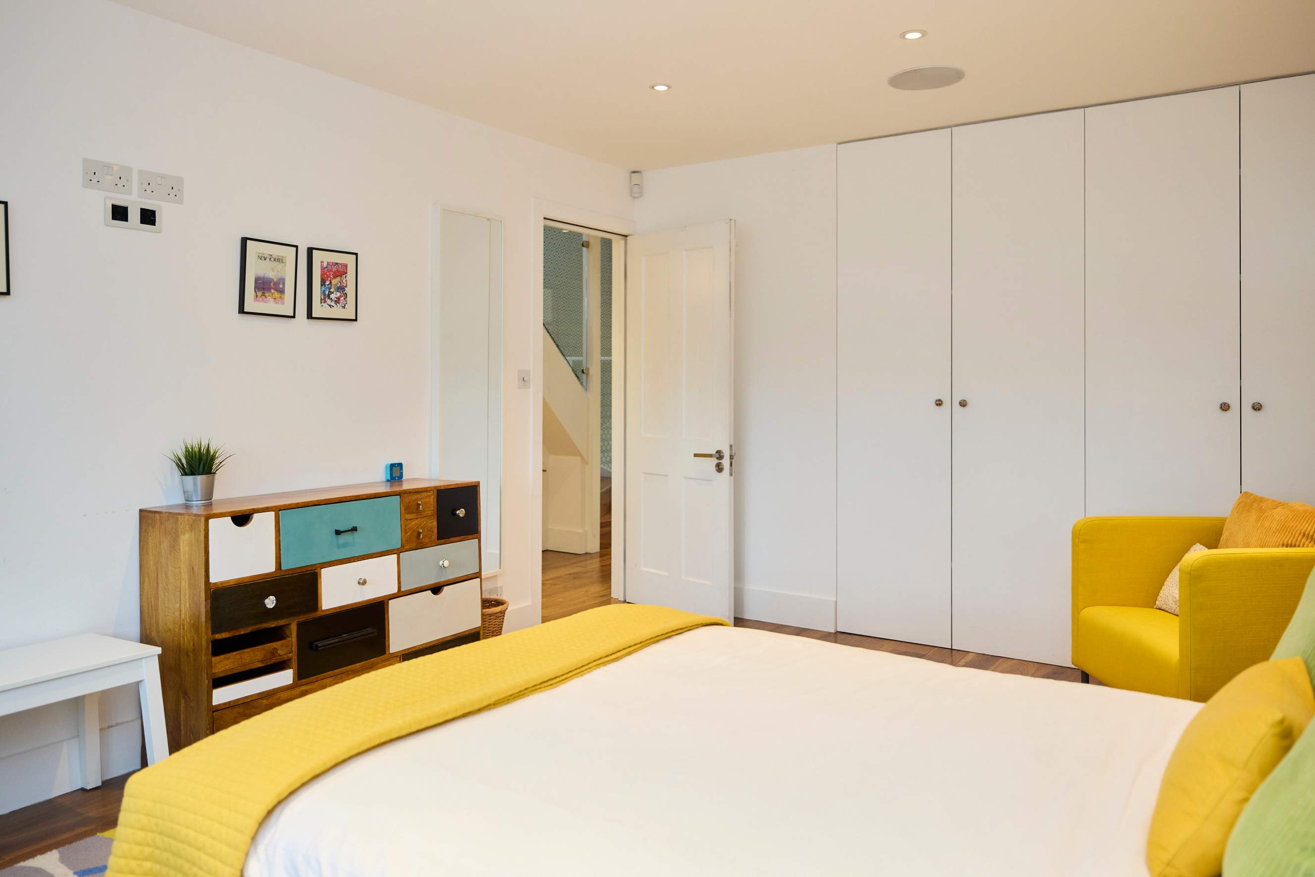 The Clapham Crib in Leathwaite Road 7 SW11 1XG - Property image 71 - VivreStays