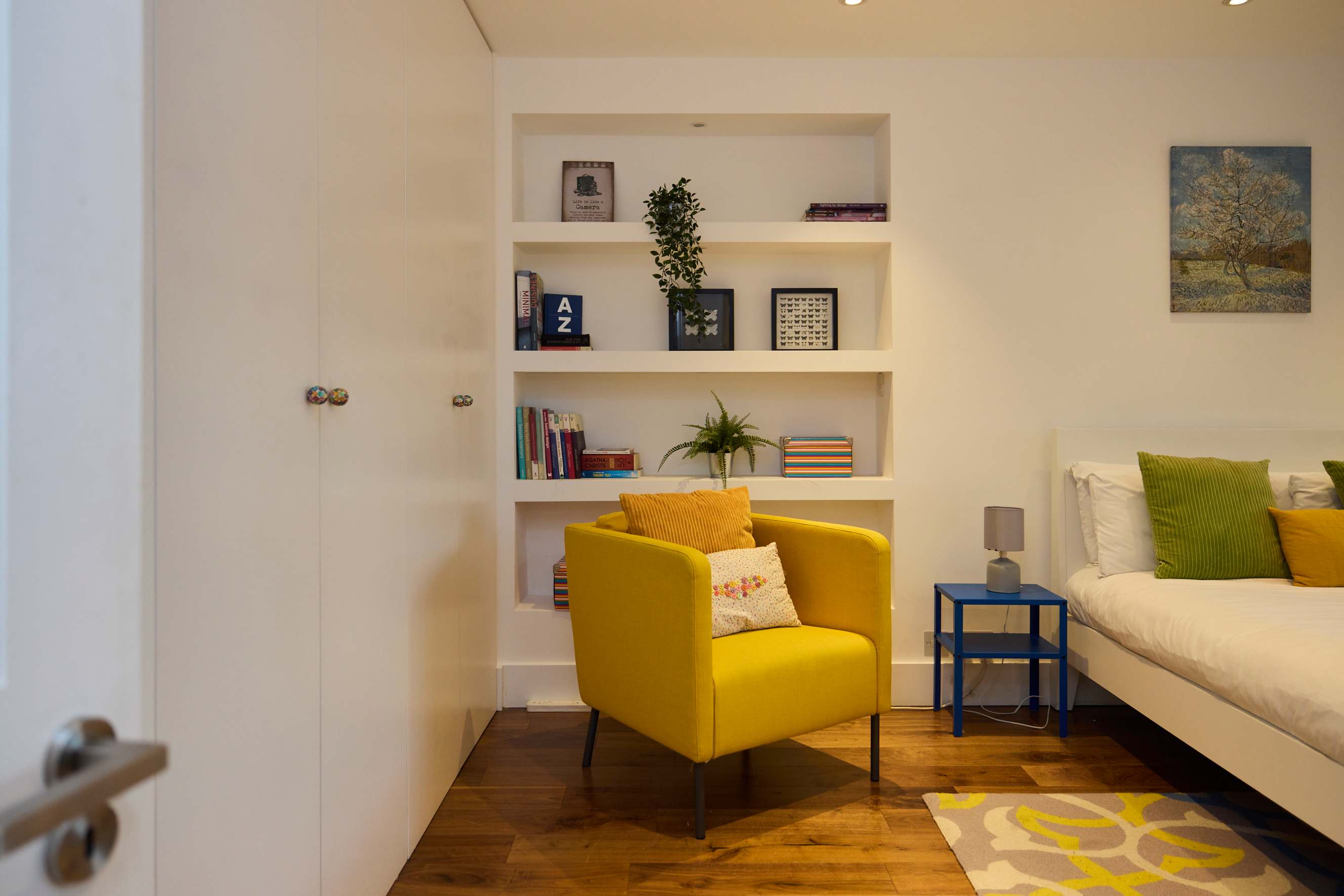 The Clapham Crib in Leathwaite Road 7 SW11 1XG - Property image 68 - VivreStays