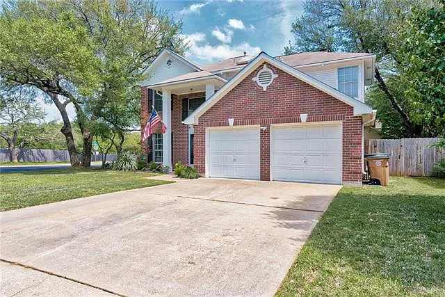Sleeps 6 - Family Friendly - Pool - Fireplace — Austin, TX — vacation rental