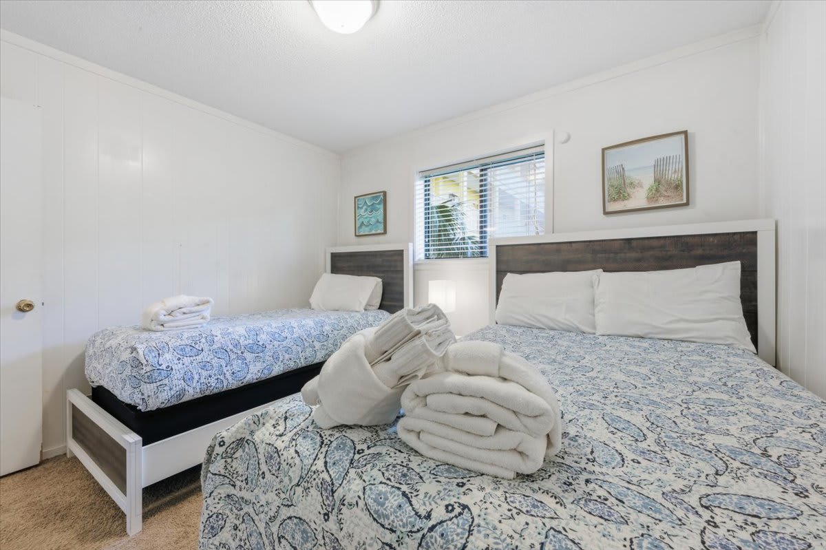 Coastal 2BR Condo w Ocean Views & Pool 5