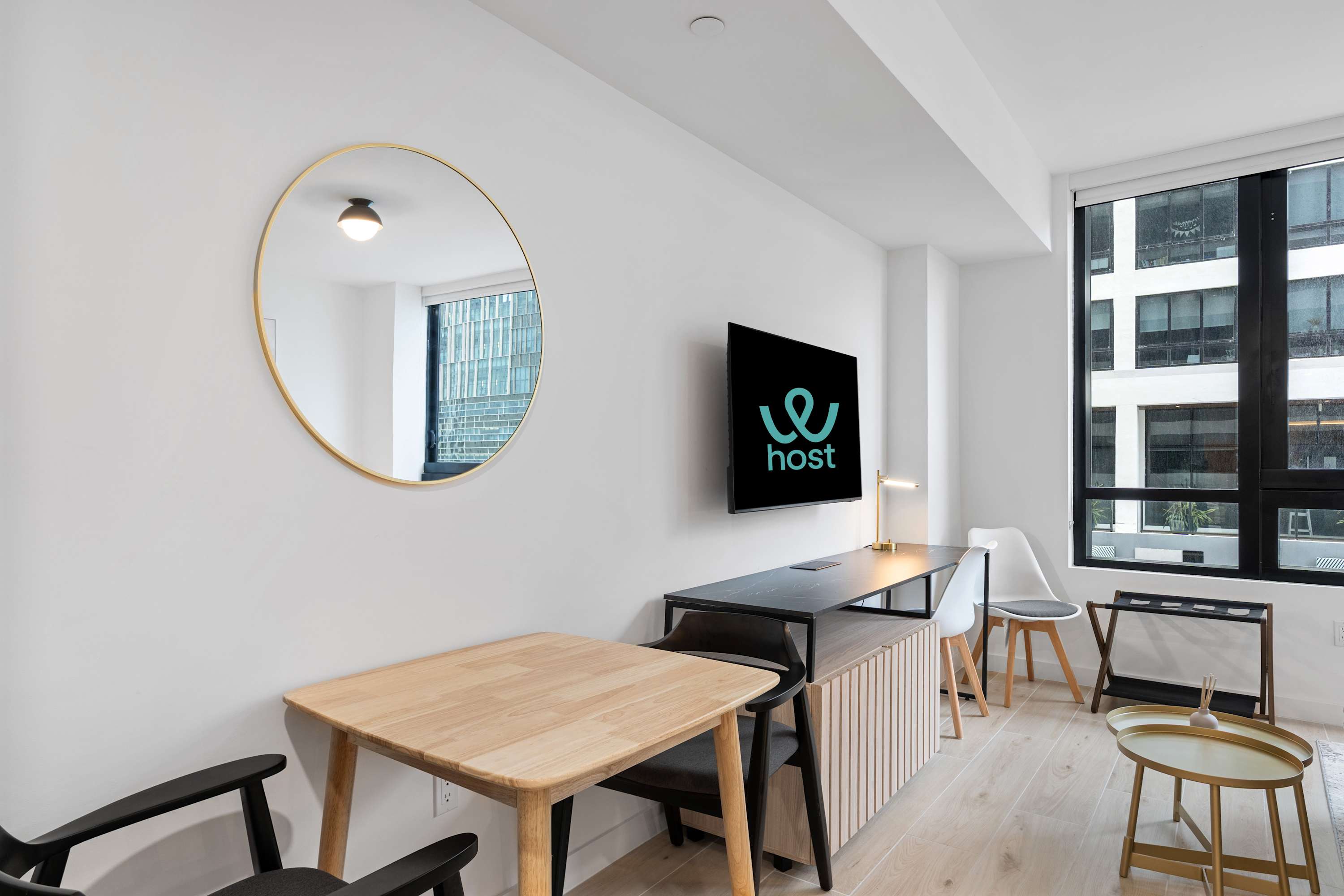 Amazing Studio | Downtown Location