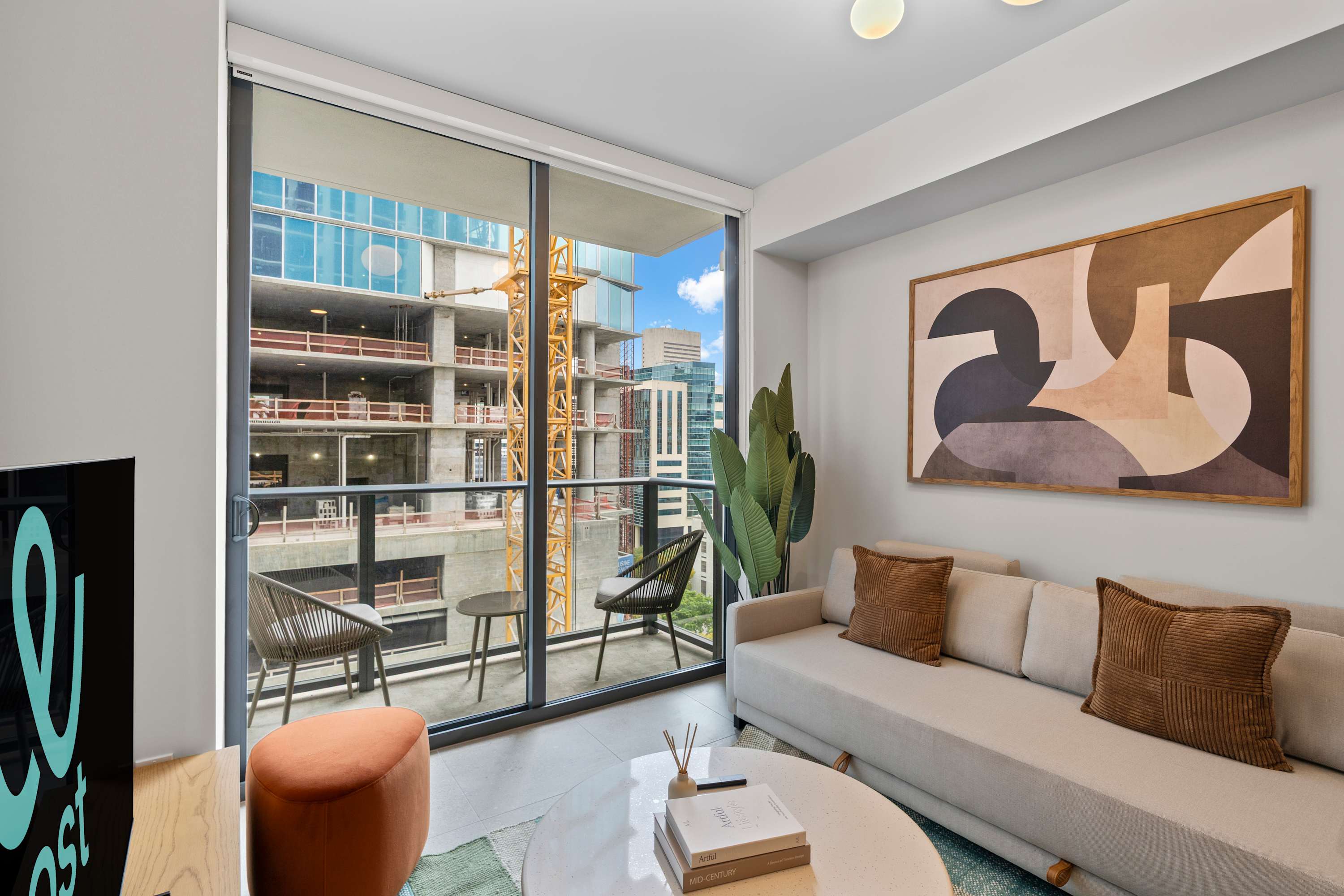Steps from Downtown Miami | Free Parking