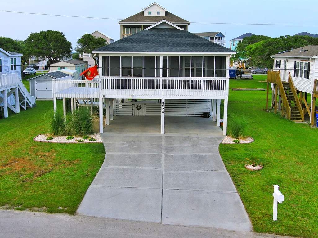 Hornet's Nest-steps from the beach  — Surf City, NC — vacation rental