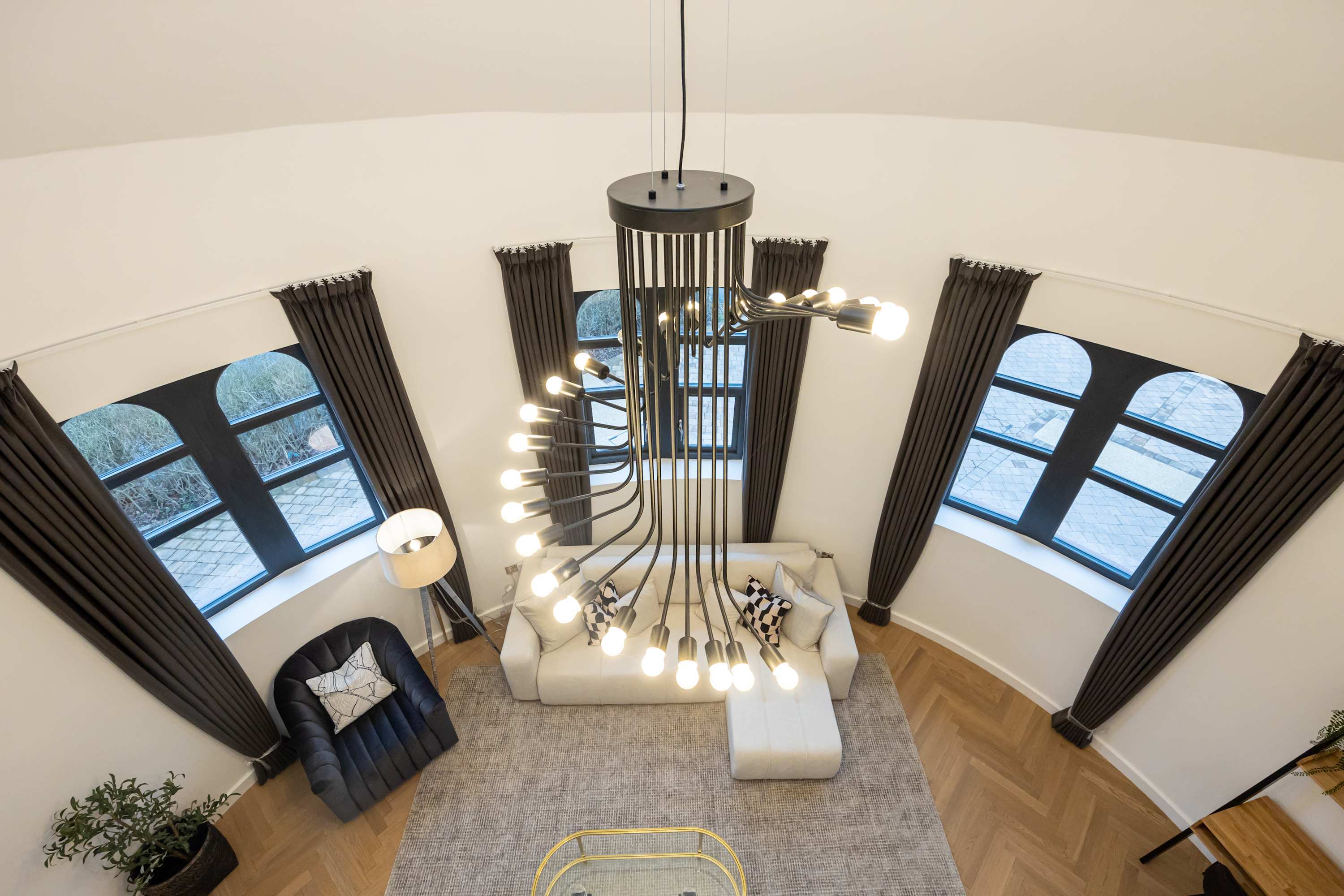 Luxury Church Conversion in Hale - Sleeps 4 in Cecil Road WA15 9NT - Property image 23 - VivreStays