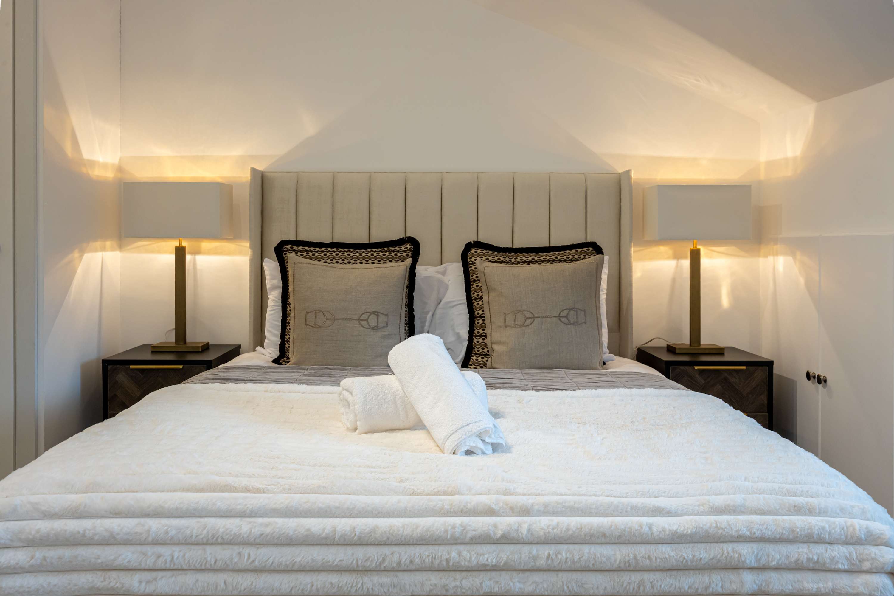 Luxury Church Conversion in Hale - Sleeps 4 in Cecil Road WA15 9NT - Property image 7 - VivreStays